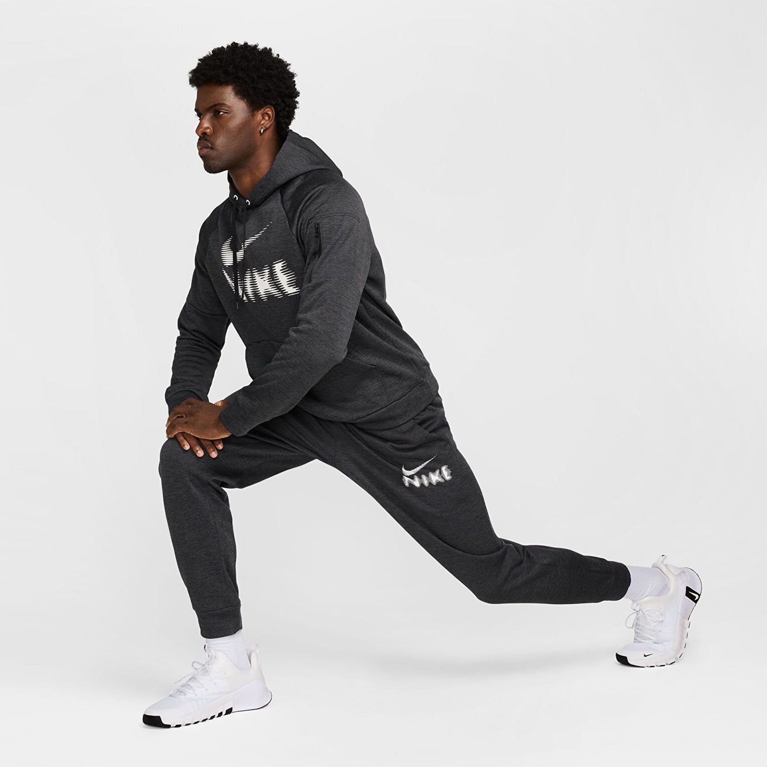 Мъжко худи Nike Pullover Fitness Hoodie - Airhouse
