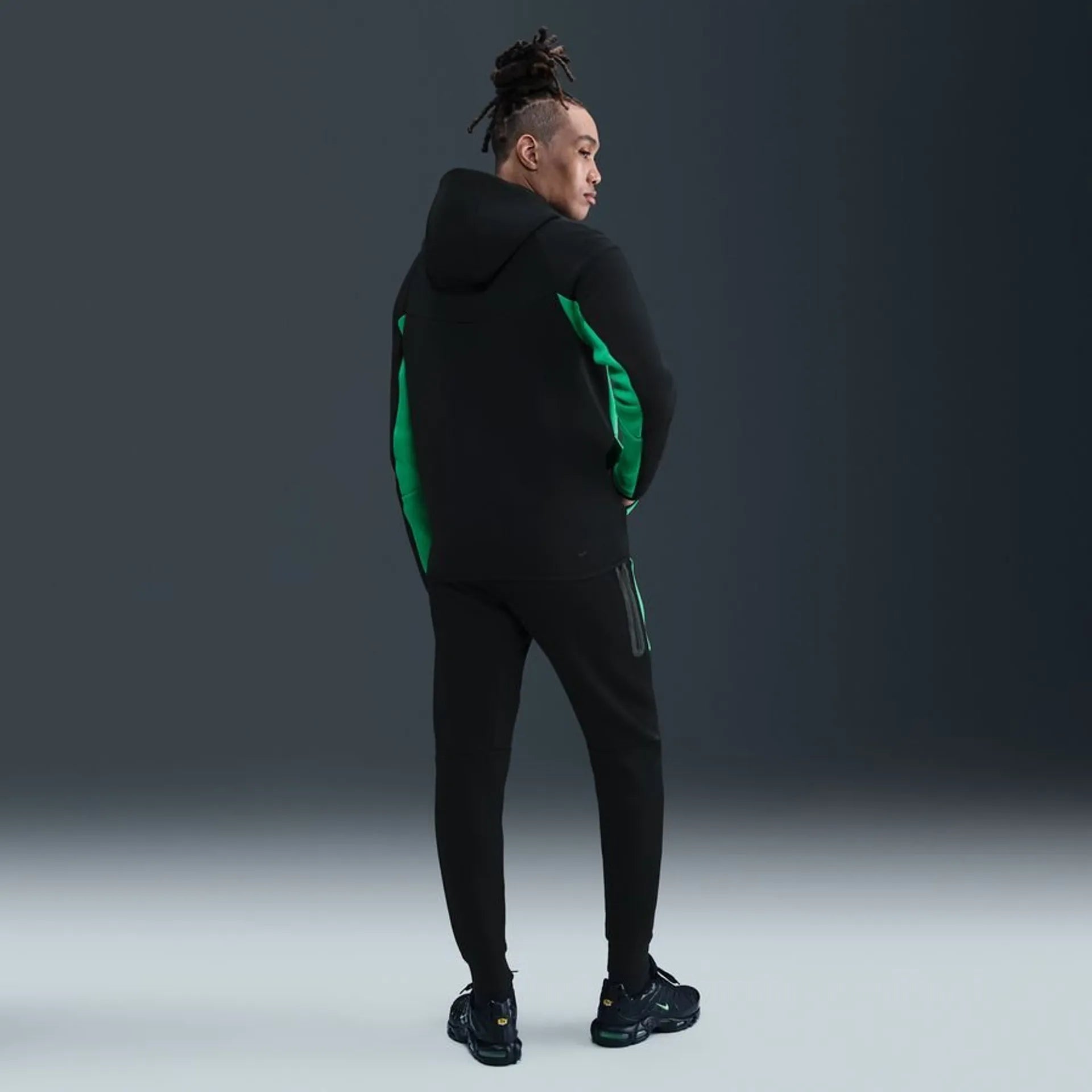 Мъжко худи Nike Tech Fleece Windrunner Hoodie - Airhouse