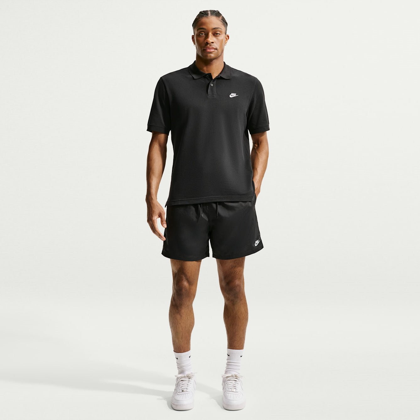 Мъжка поло тениска Nike Club Short-Sleeve Polo - FN3894-010 модел отпред