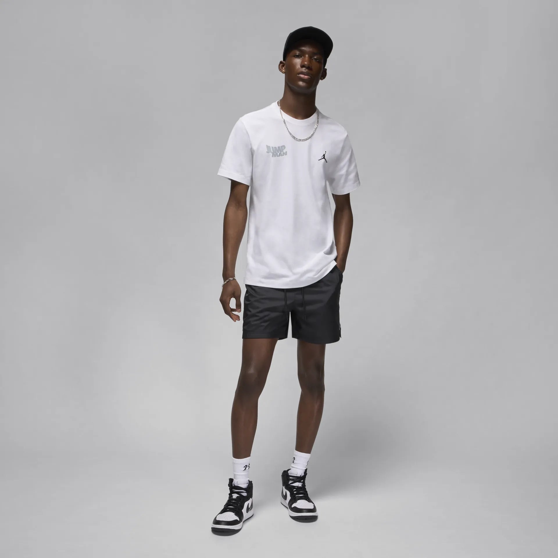 Мъжка тениска Jordan Brand T-Shirt - FN6029-100 модел отпред