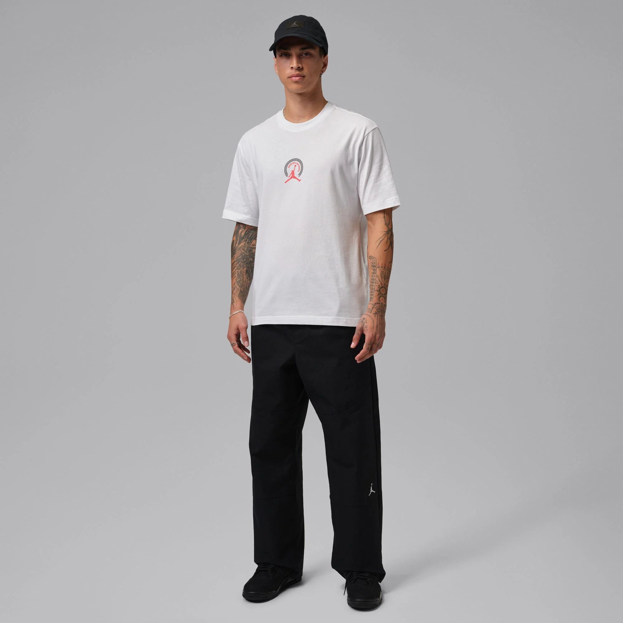 Мъжка тениска Jordan Graphic T-Shirt IF3055-010 модел отпред