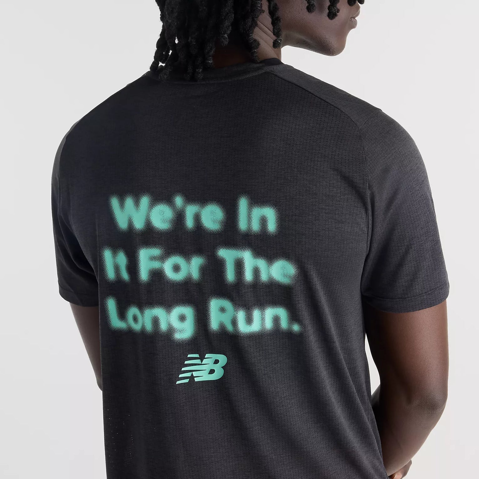Мъжка тениска New Balance RC Essential Graphic T-Shirt - MT62Z9ZRBK детайл отзад
