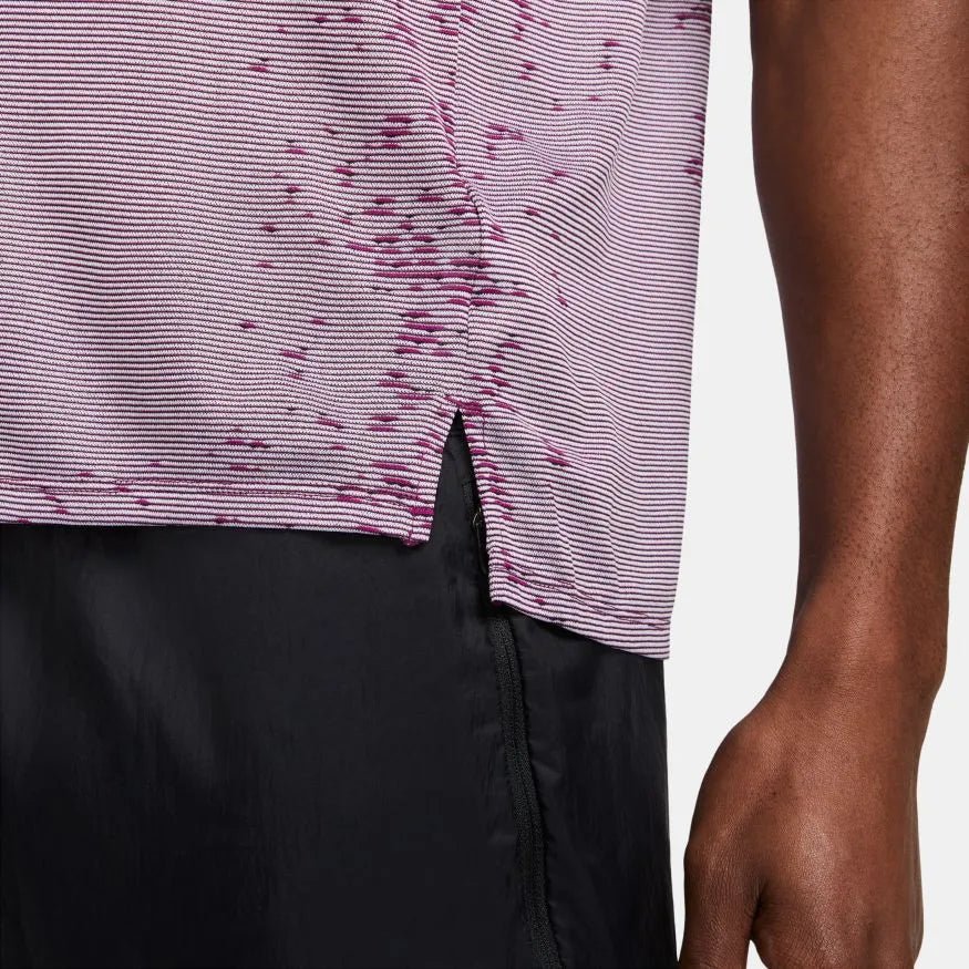 Мъжка тениска Nike Dri-FIT ADV Run Division Techknit Top - DM4765-013 детайл