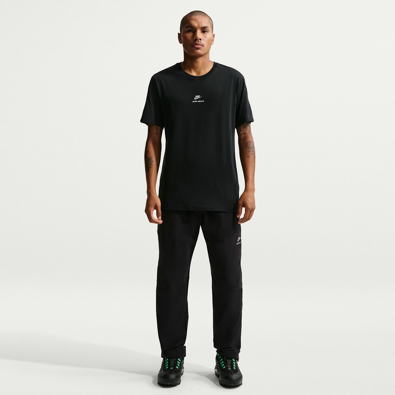 Мъжка тениска Nike Air Max Tape Tee IO1054-010 модел отпред