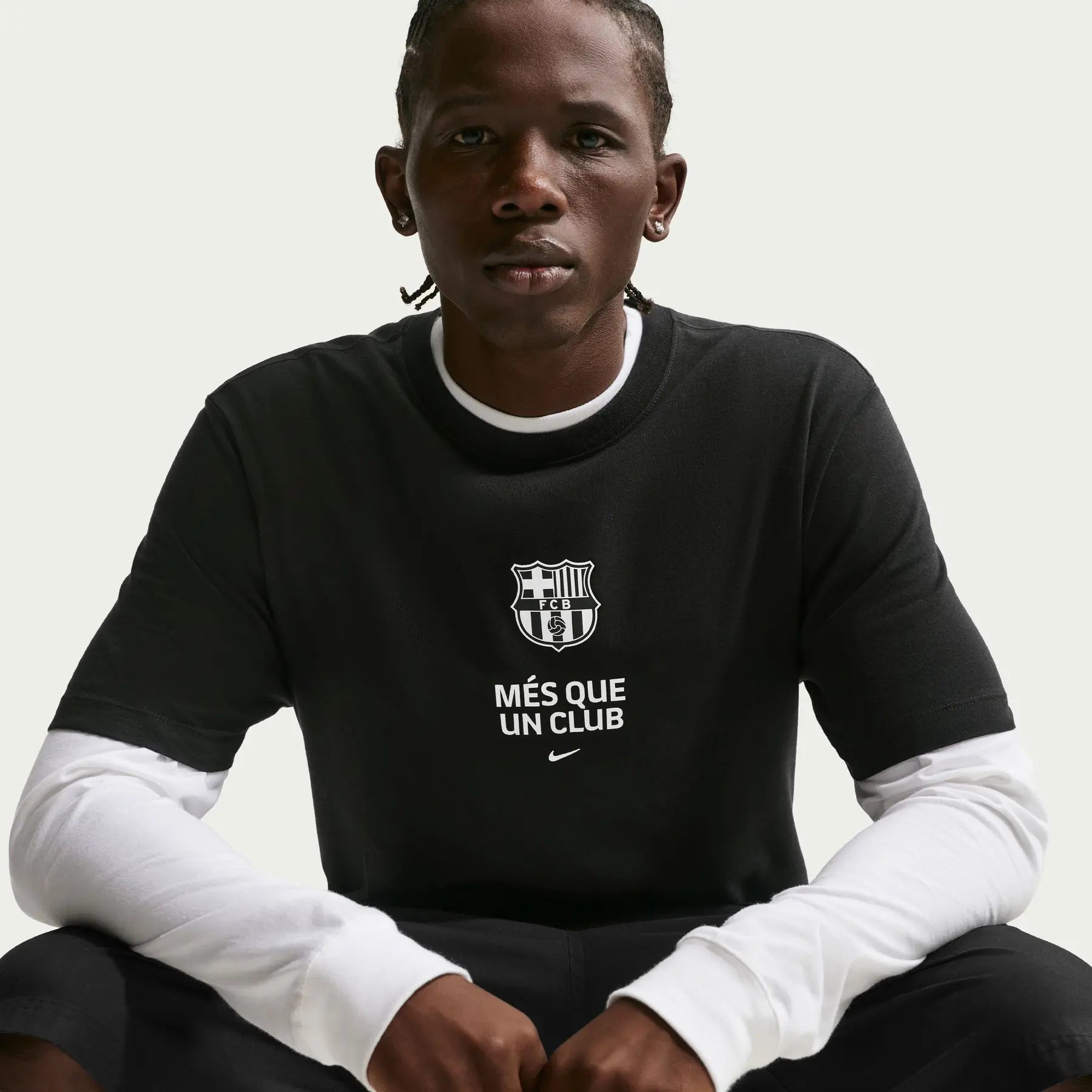 Мъжка тениска Nike F.C. Barcelona Club Tee IB4075-010 изглед отпред