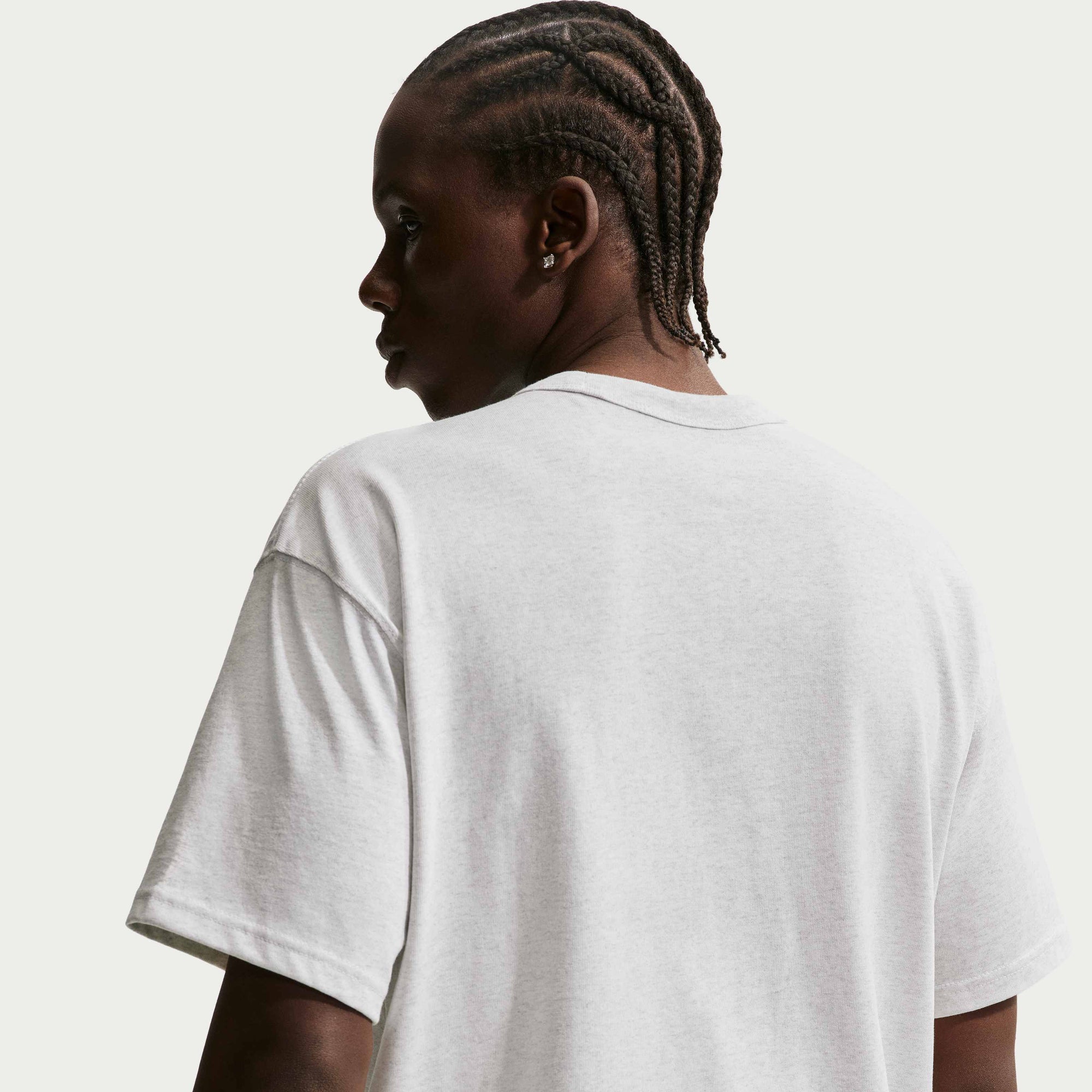 Мъжка тениска Nike Premium Essentials T-Shirt - IH1121-051 отзад