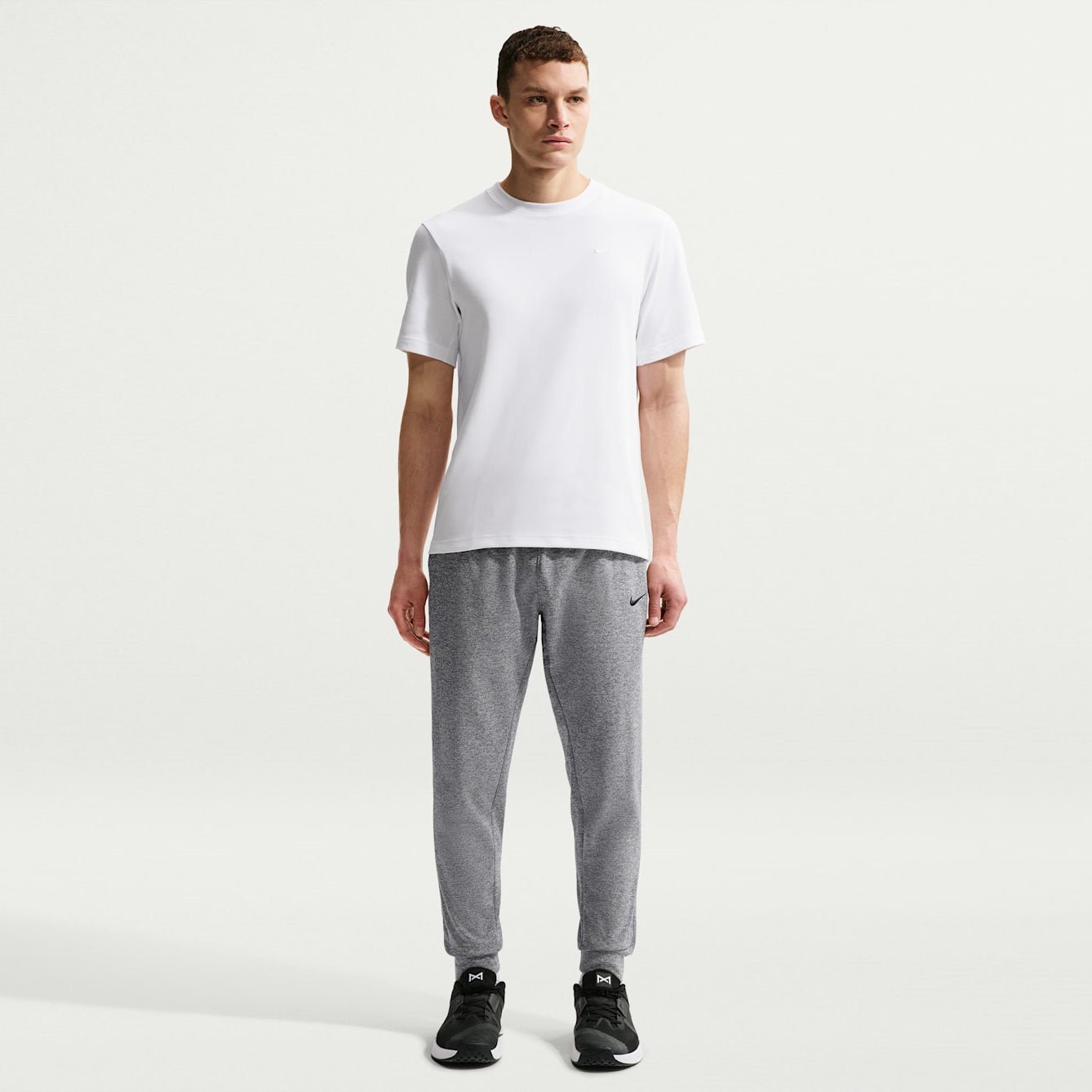 Мъжка тениска Nike Primary Dri-FIT Short-Sleeve Versatile Top - DV9831-100 модел отпред