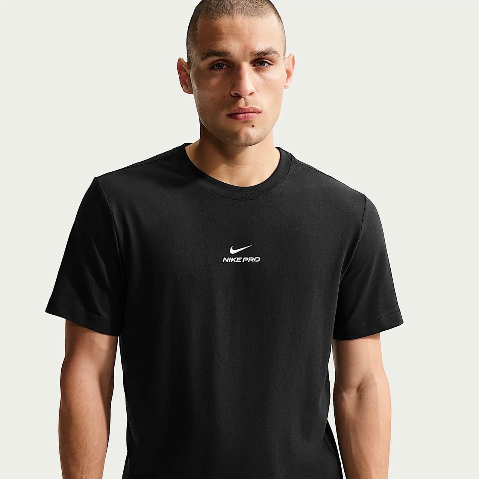 Мъжка тениска Nike Dri-FIT Studio Pro Tee IH1947-010