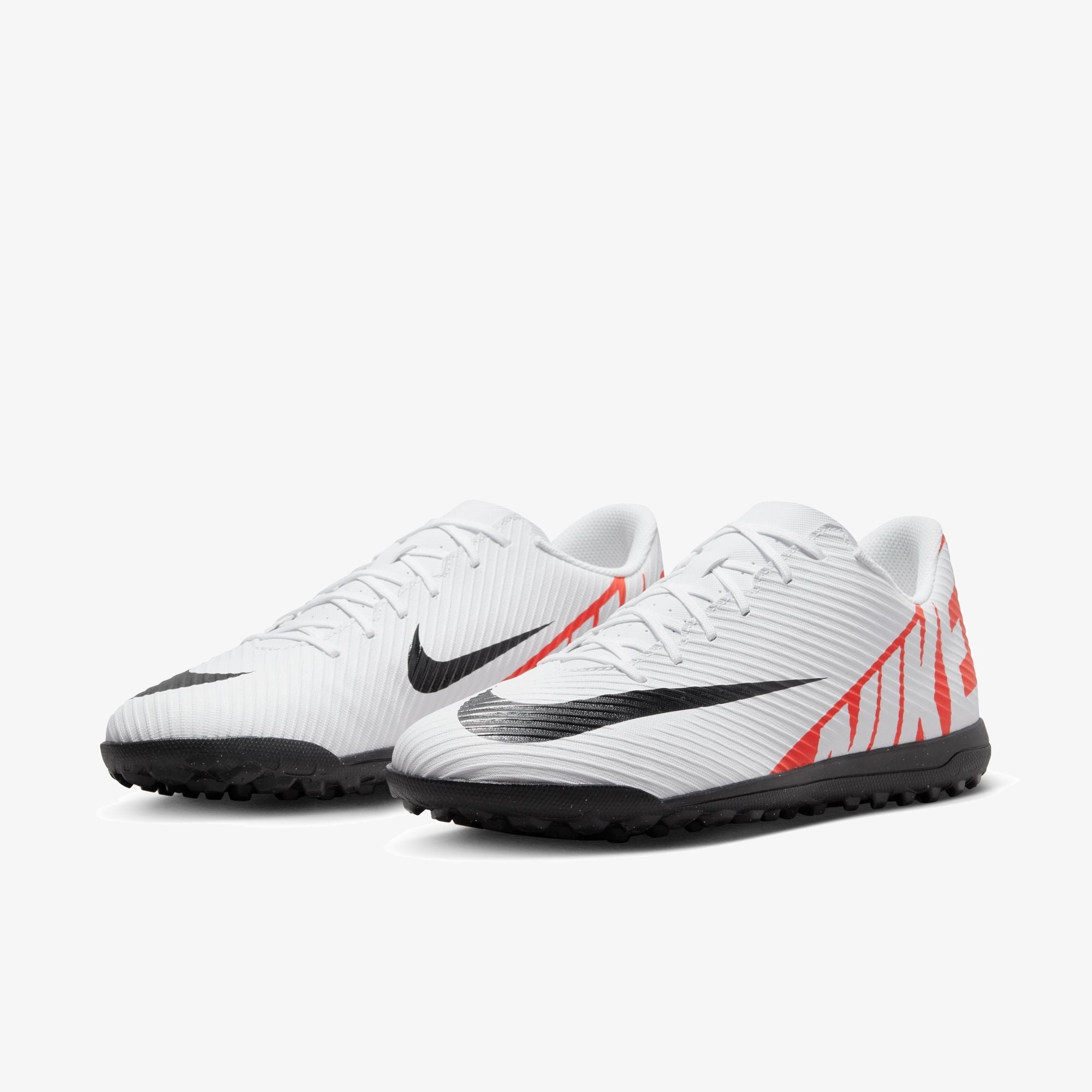 Мъжки футболни обувки Nike Mercurial Vapor 15 Club Turf - DJ5968-600 отпред