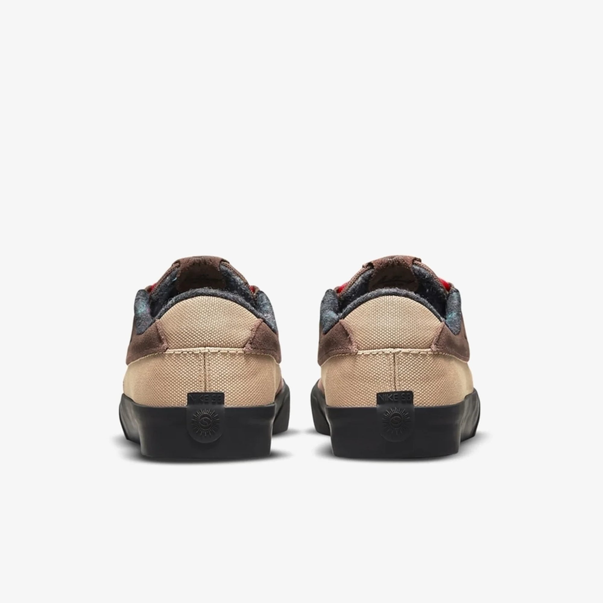 Мъжки кецове Nike SB Shane Premium - DC8902-001 отзад