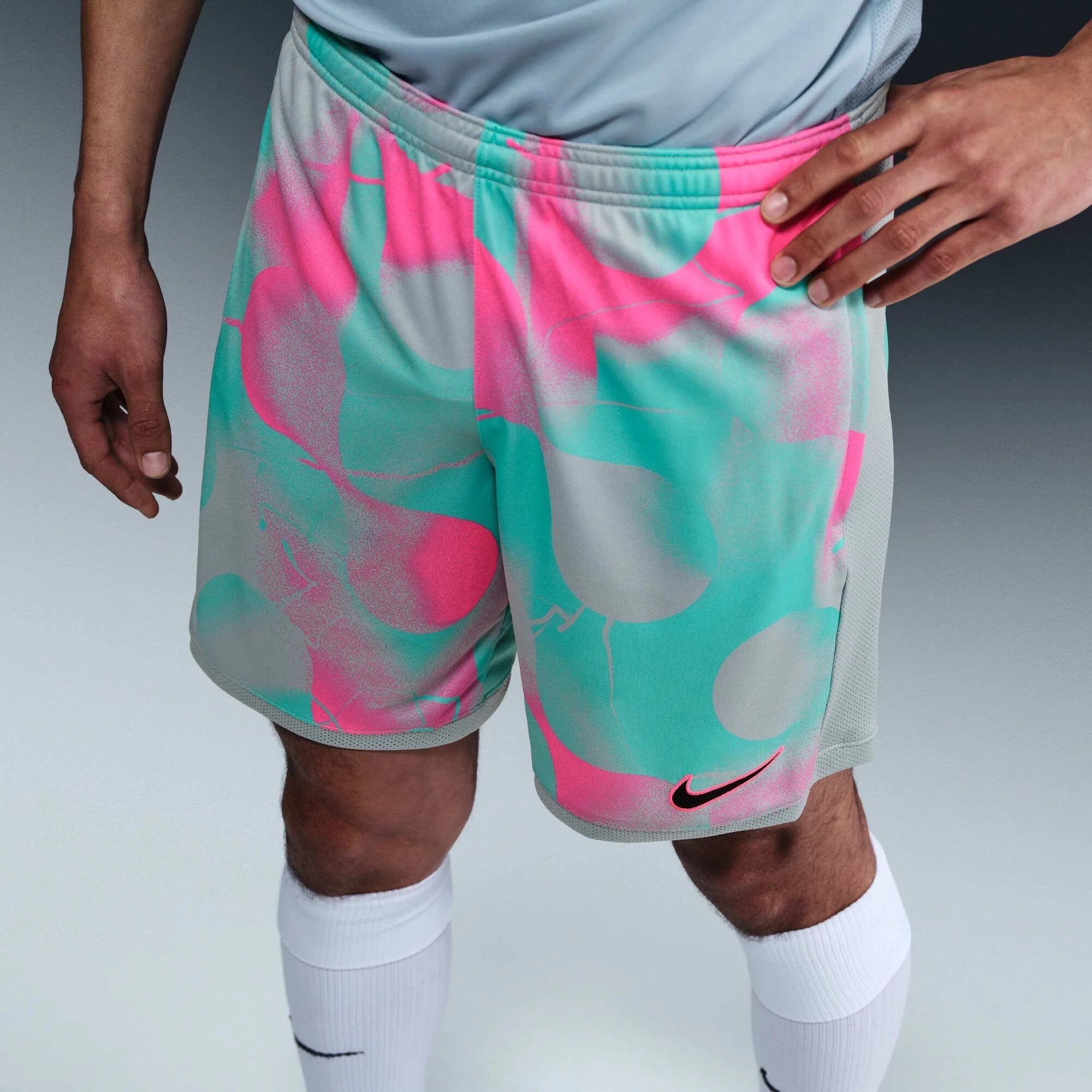 Мъжки къс панталон Nike Academy+ Dri-FIT Football Shorts - HJ4241-646