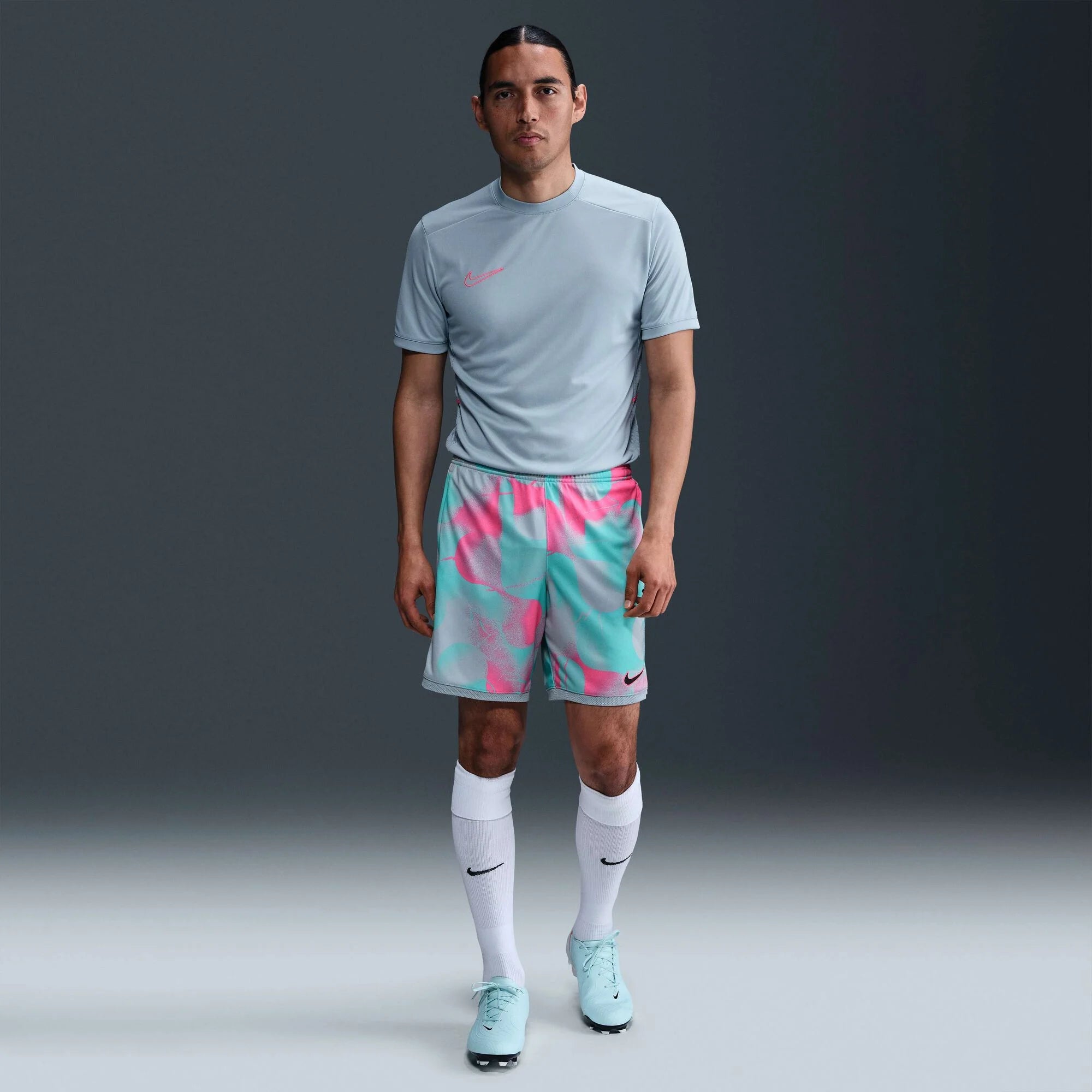 Мъжки къс панталон Nike Academy+ Dri-FIT Football Shorts - HJ4241-646 модел отпред