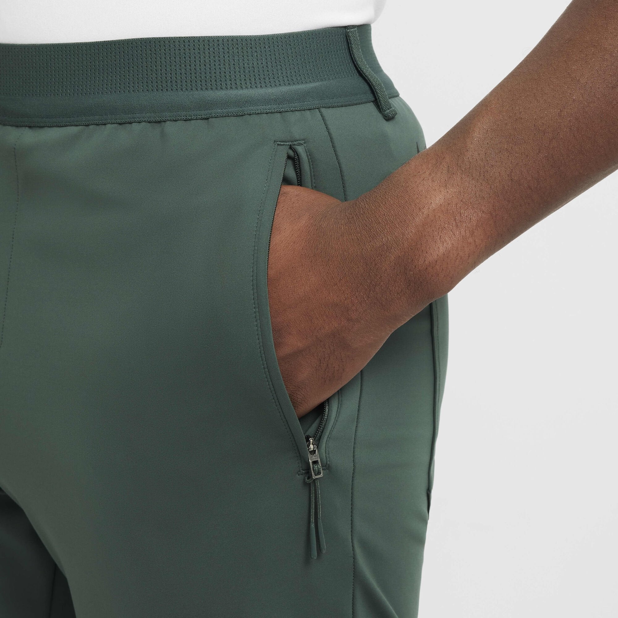 Мъжки къс панталон Nike APS Dri-FIT ADV Versatile Shorts - FV8698-338 детайл джоб