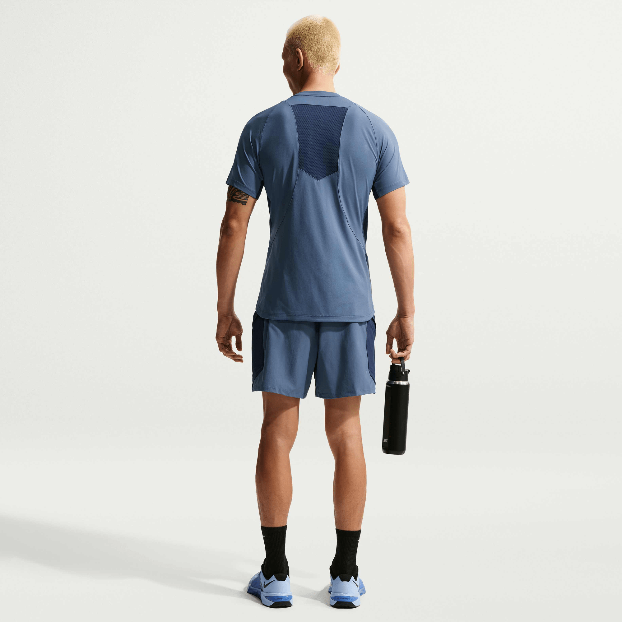 Мъжки къс панталон Nike Pro Training Dri-FIT ADV Shorts - IF2216-491 модел отзад