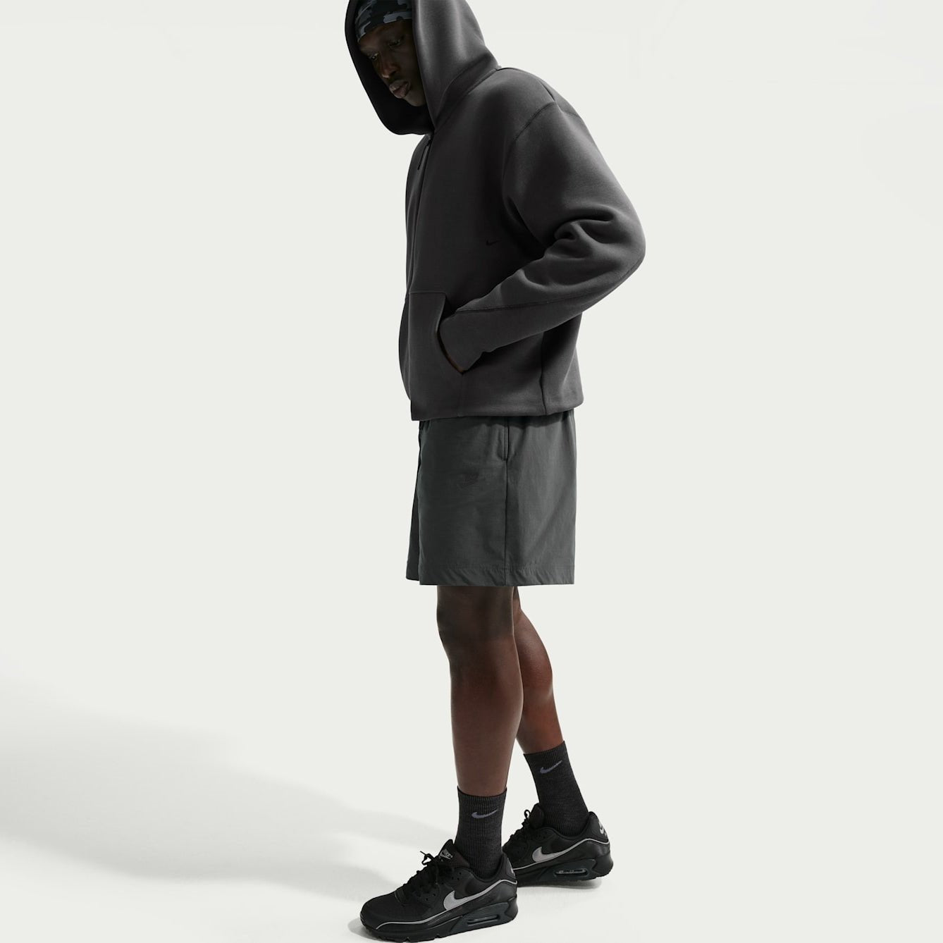 Мъжки къс панталон Nike Tech Woven Shorts - HQ0470-061 модел