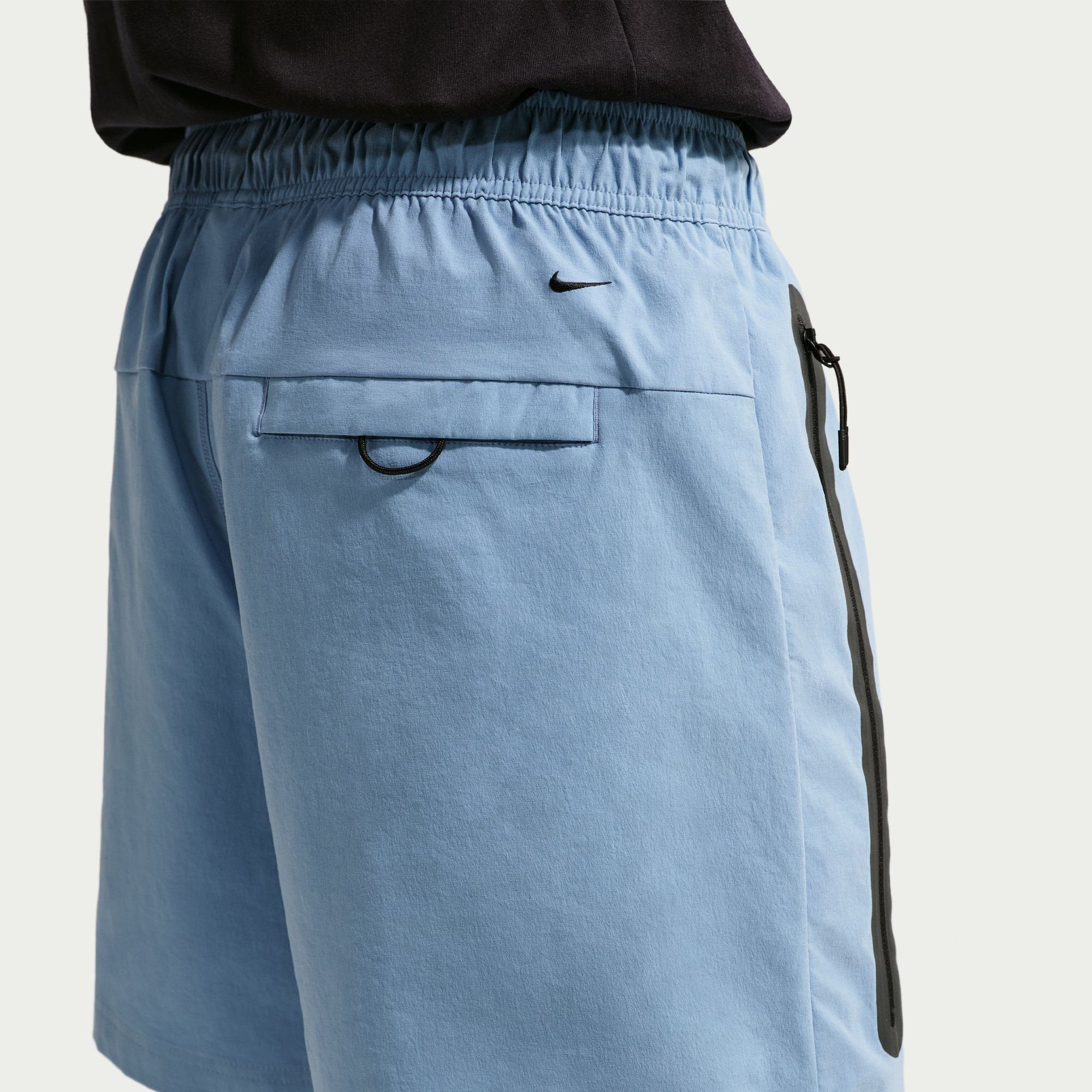 Мъжки къс панталон Nike Tech Woven Shorts HQ0470-486 детайл джобове