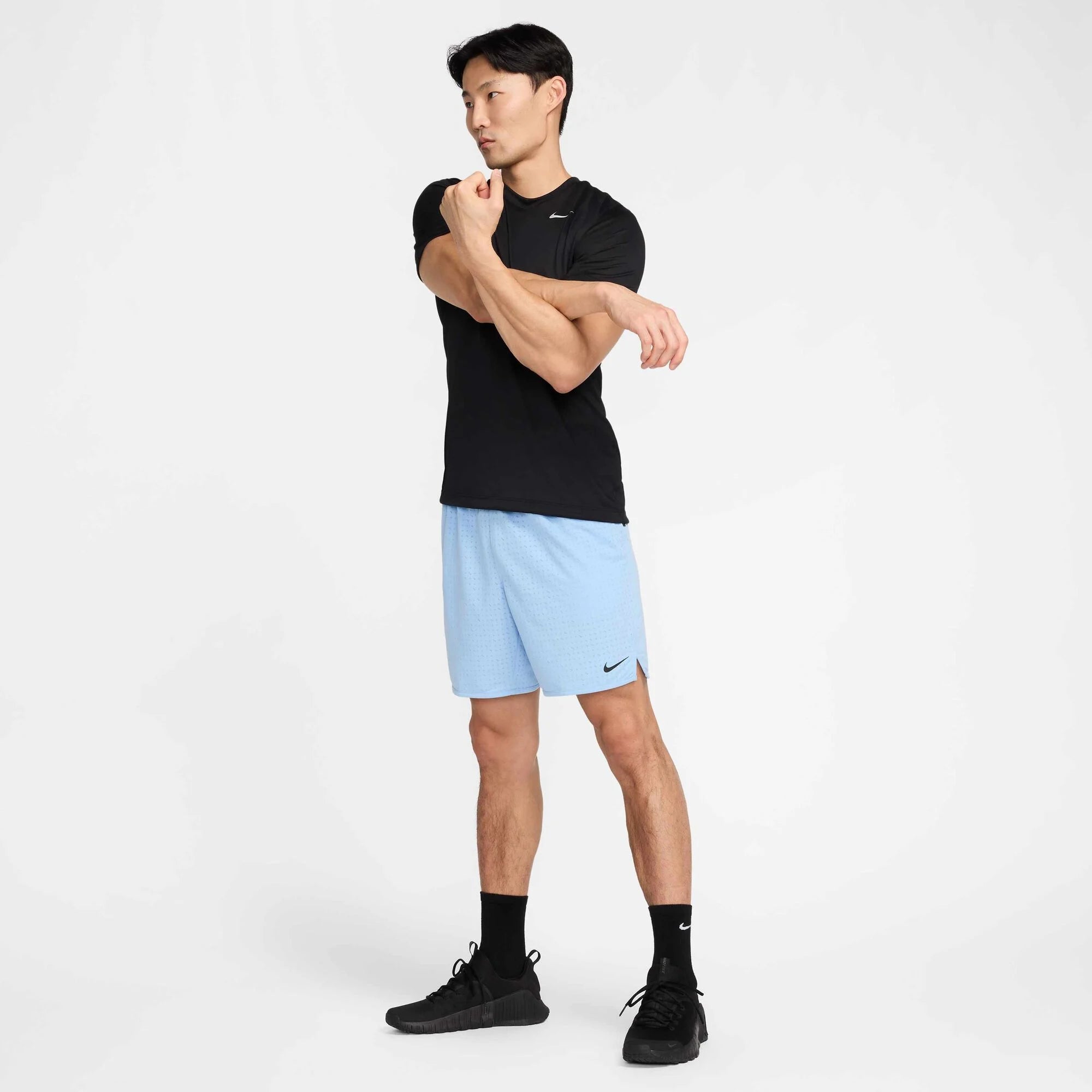 Мъжки къс панталон Nike Totality Breathe Dri-FIT Unlined Versatile Shorts - HJ4058-422 модел отпред