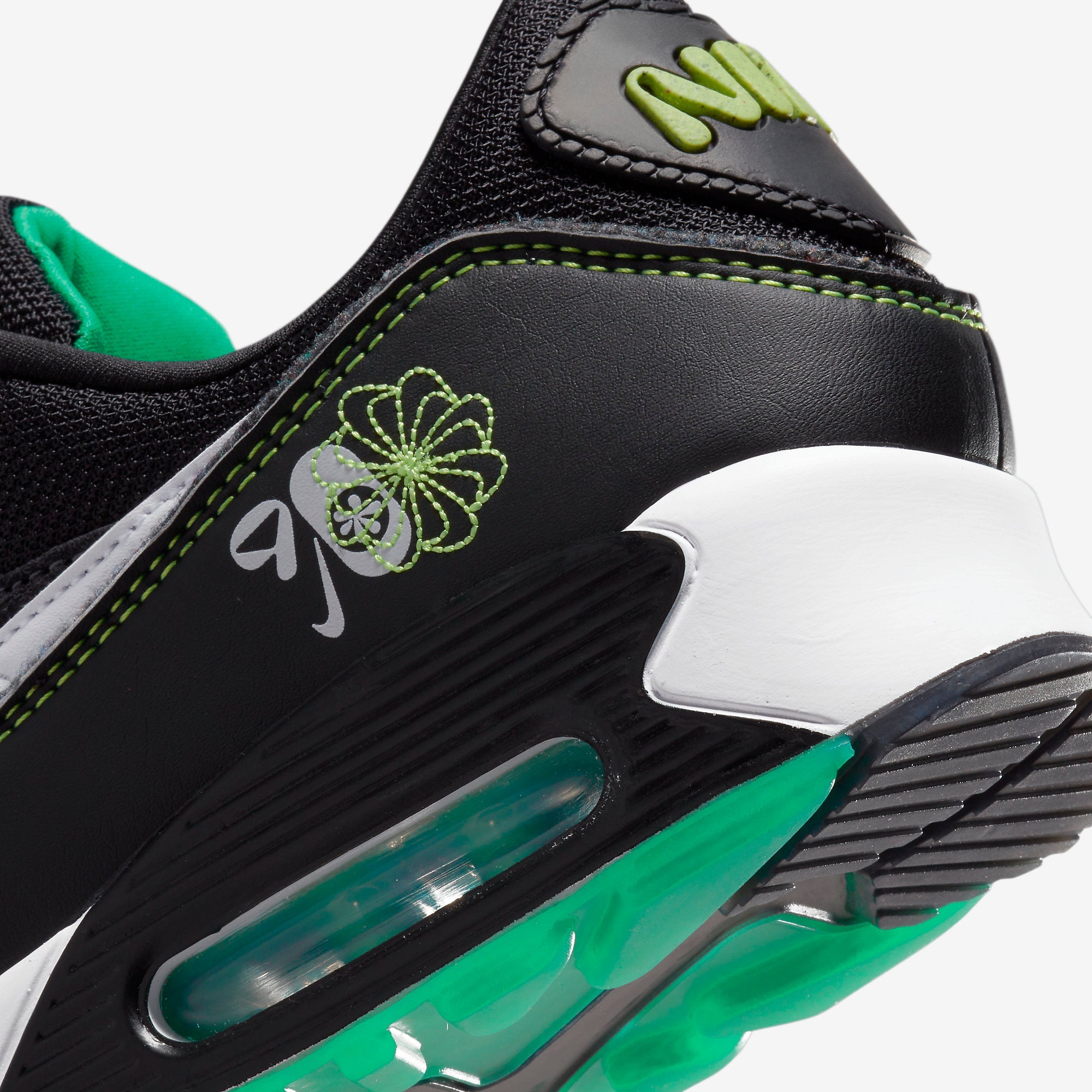 Мъжки маратонки Nike Air Max 90 SE - DV3335-001 детайл отзад