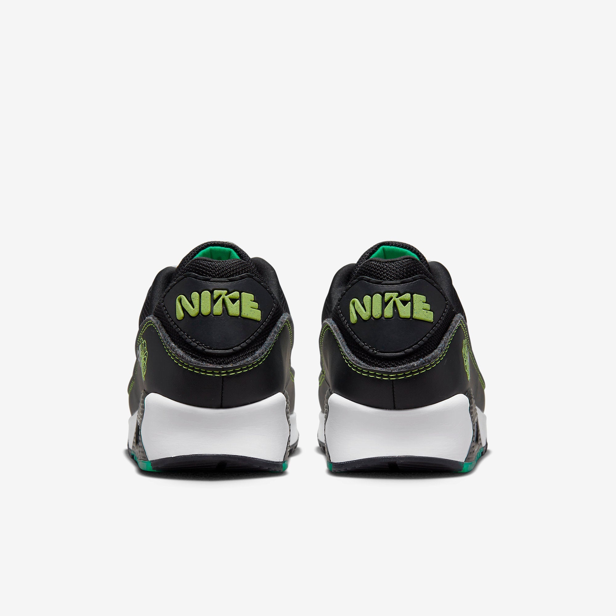 Мъжки маратонки Nike Air Max 90 SE - DV3335-001 отзад