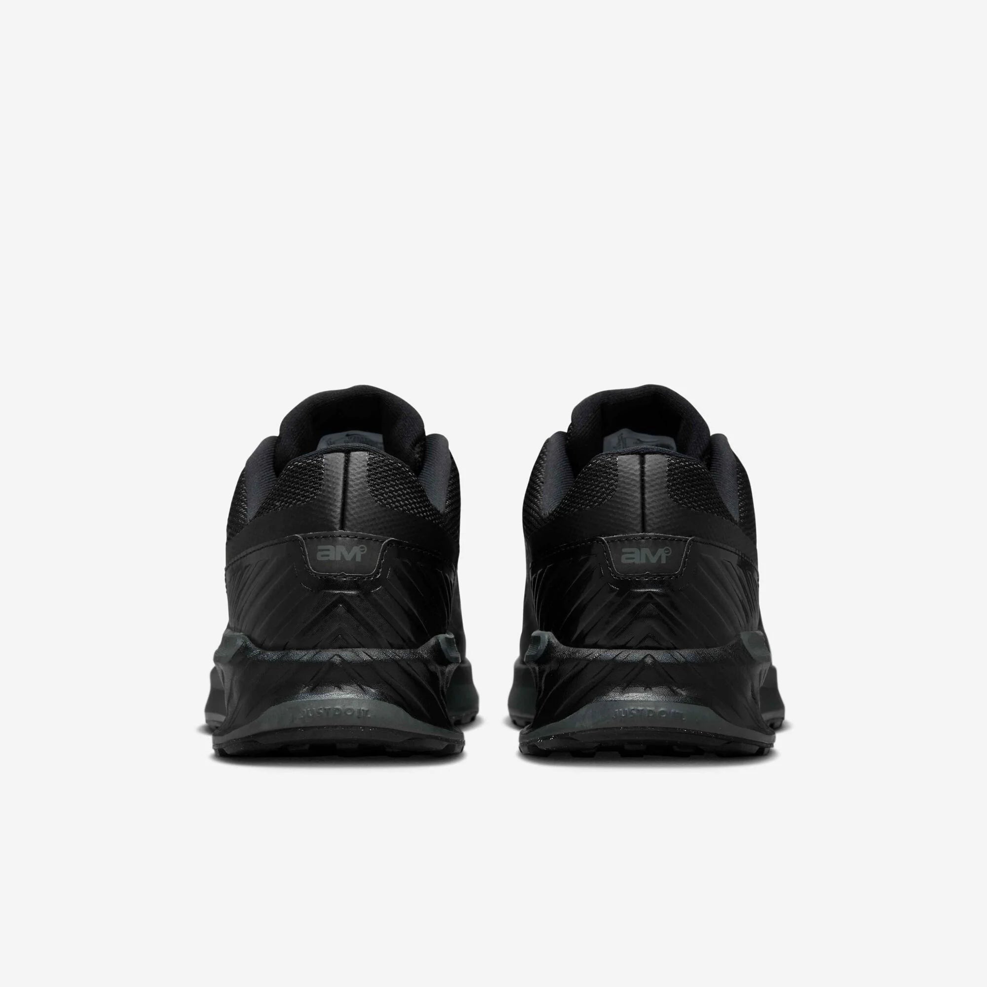 Мъжки маратонки Nike Air Max Bia - IF2624-006 отзад