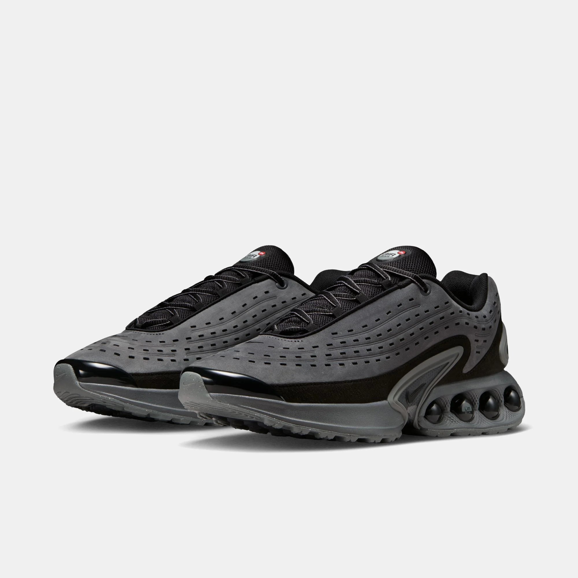 Мъжки маратонки Nike Air Max Dn Leather IB6405-001 отпред