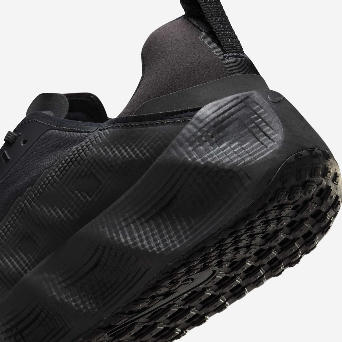 Мъжки маратонки Nike Ava Rover - DX4215-005 детайл отзад