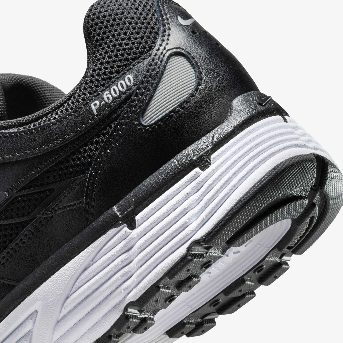 Мъжки маратонки Nike P-6000 - CD6404-026 детайл отзад