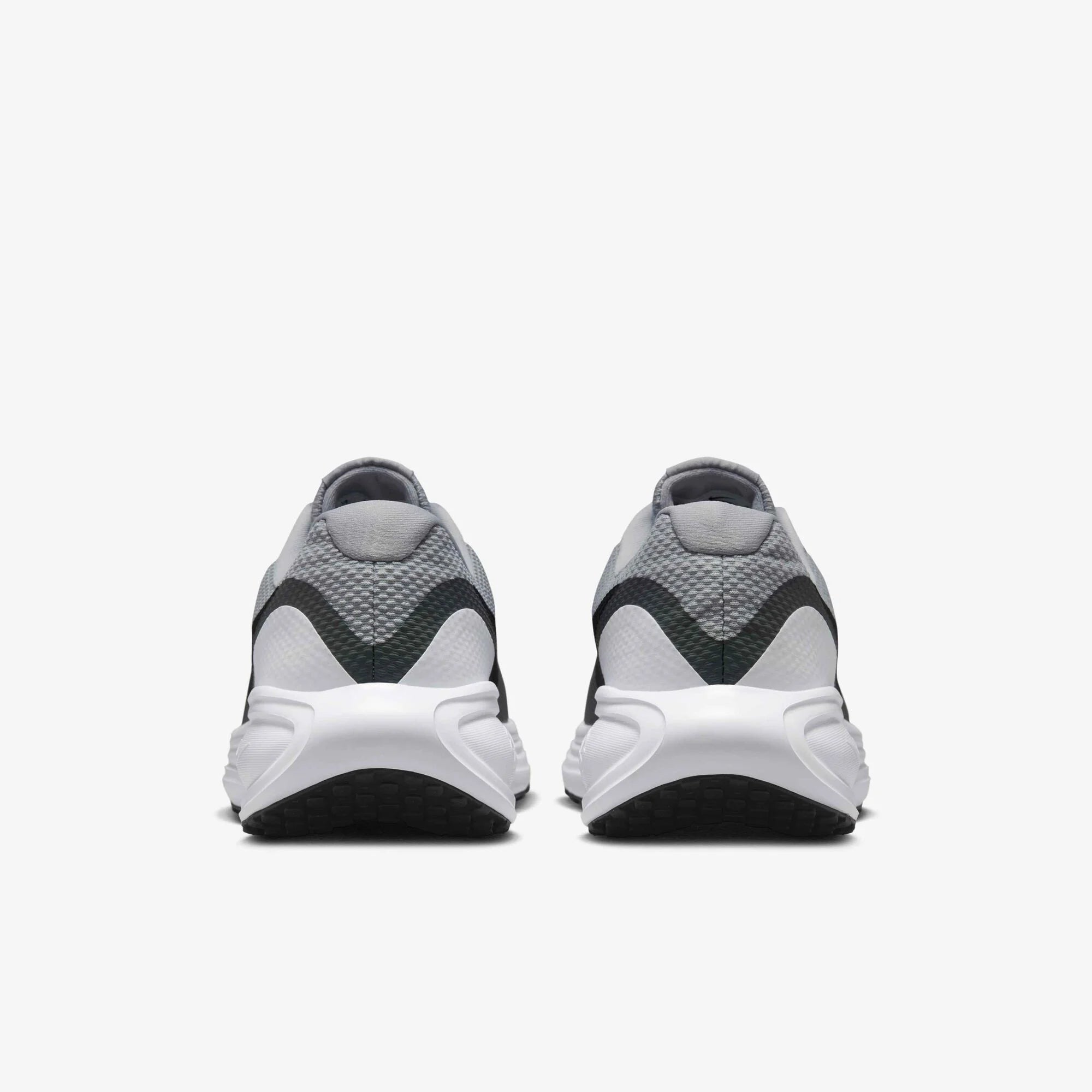 Мъжки маратонки Nike Revolution 8 Road Running Shoes HJ9198-004 изглед отзад
