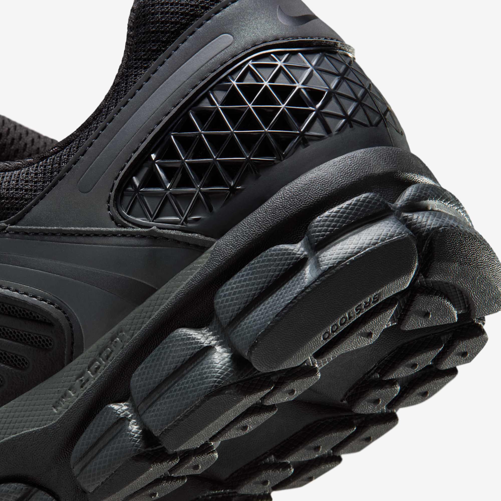 Мъжки маратонки Nike Zoom Vomero 5 SE - Airhouse