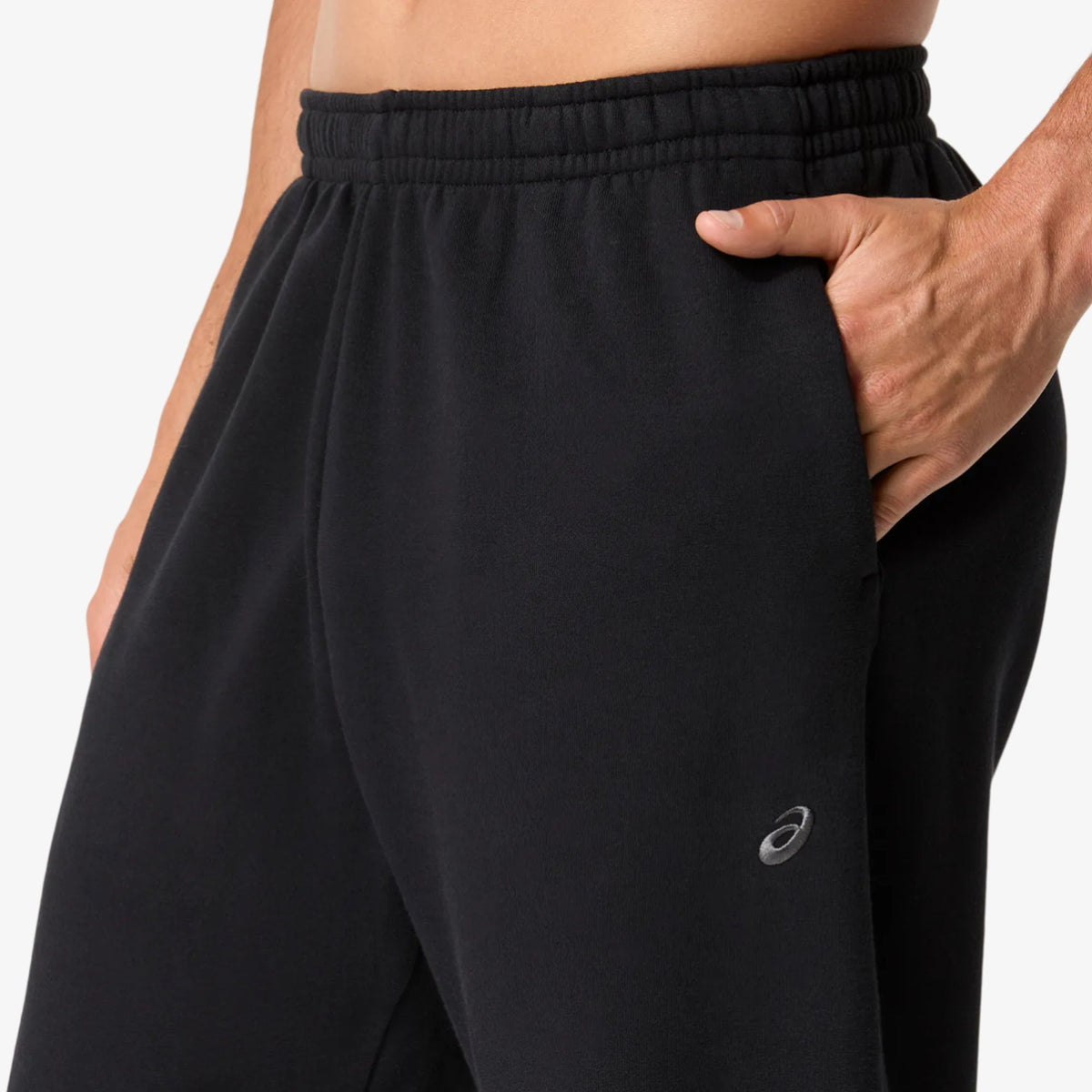 Мъжки панталон Asics Fleece Relaxed Pants - 2031F336-001 отпред