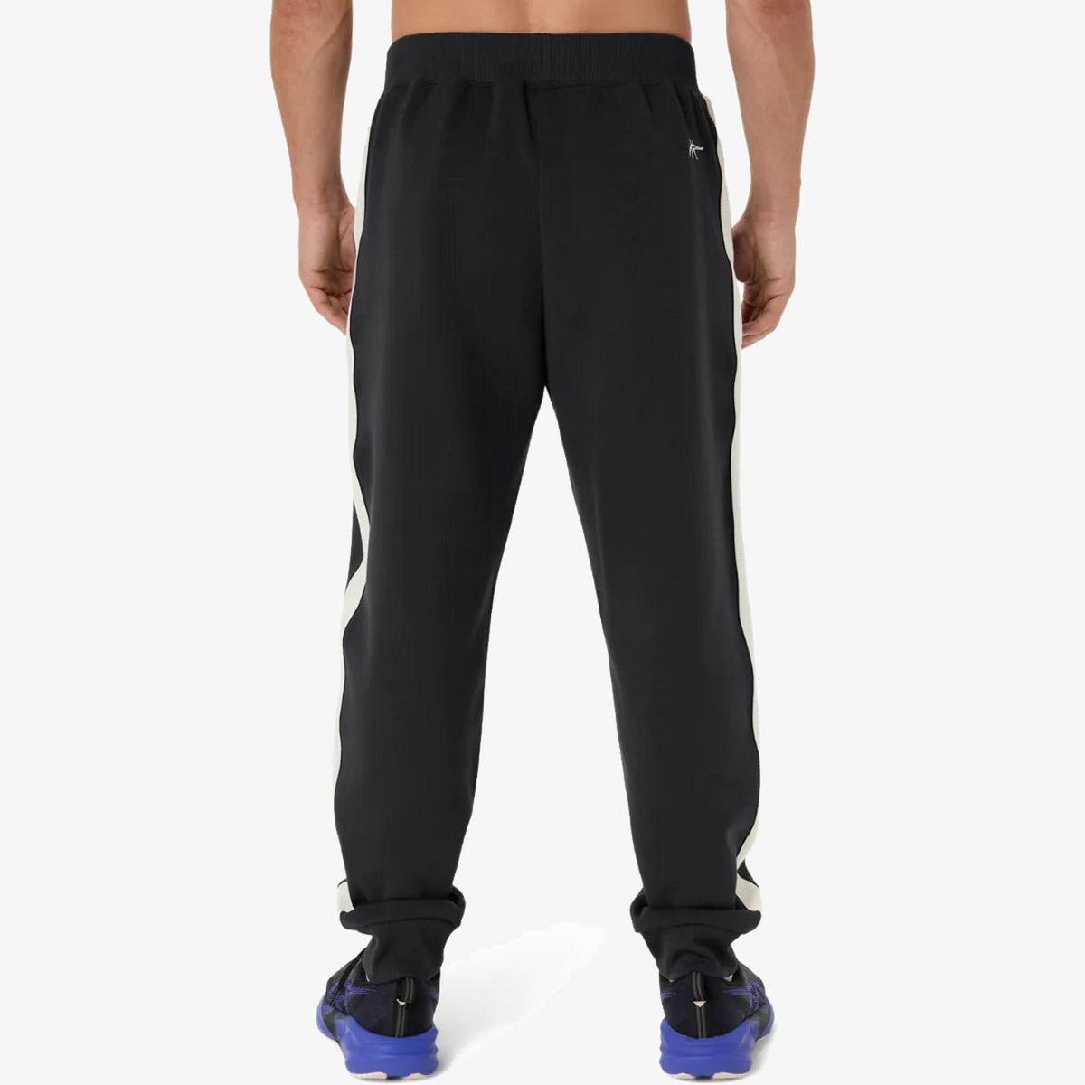 Мъжки панталон Asics Heritage Track Pants - 2033C001-001 отзад
