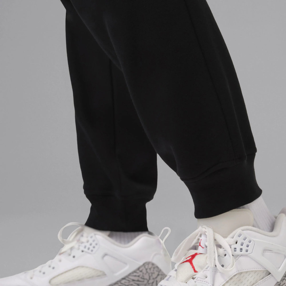 Мъжки панталон Jordan Jumpman Fleece Pants - IR0331-010 детайл крачоли