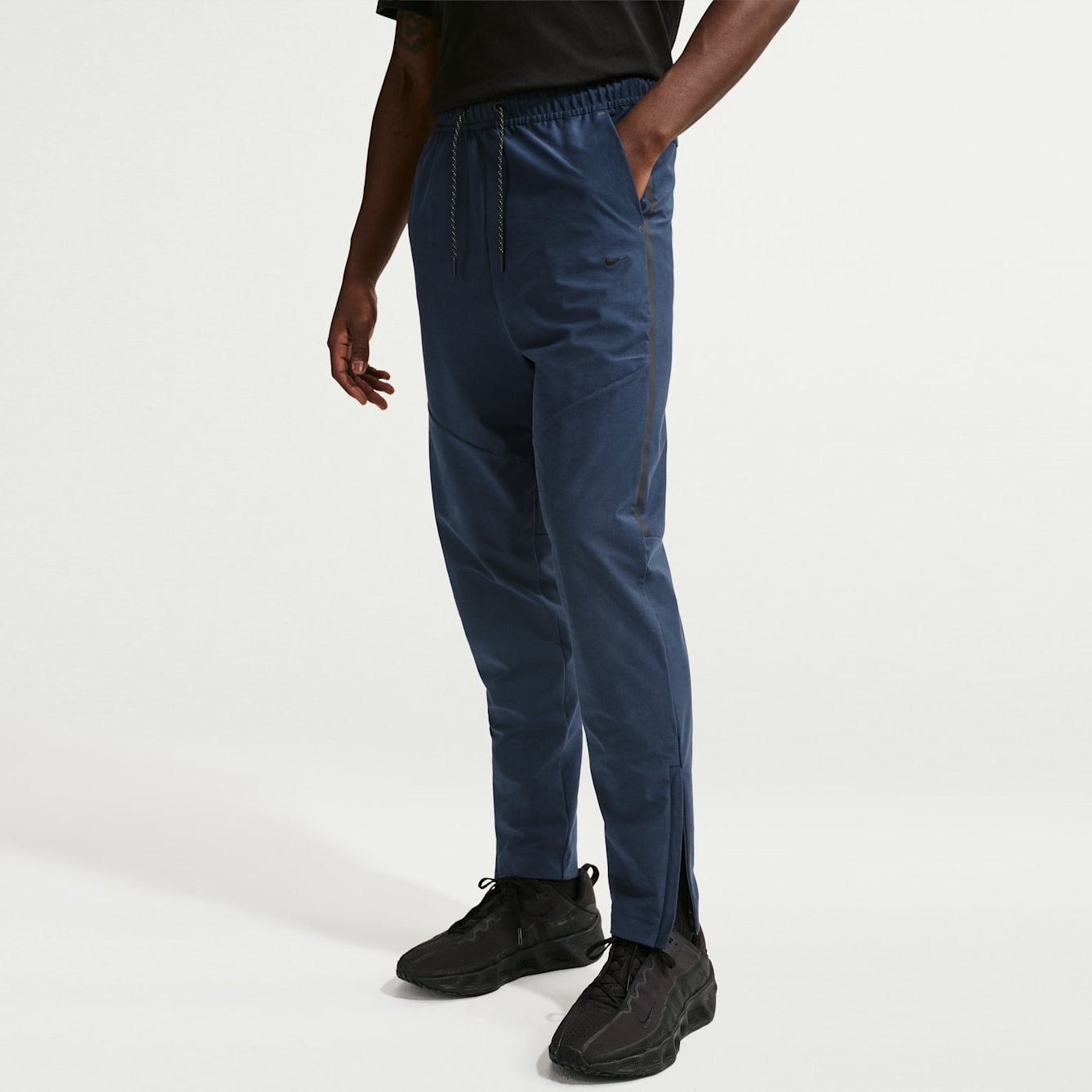 Мъжки панталон Nike Tech Dri-FIT Shori Knit Pants IF1404