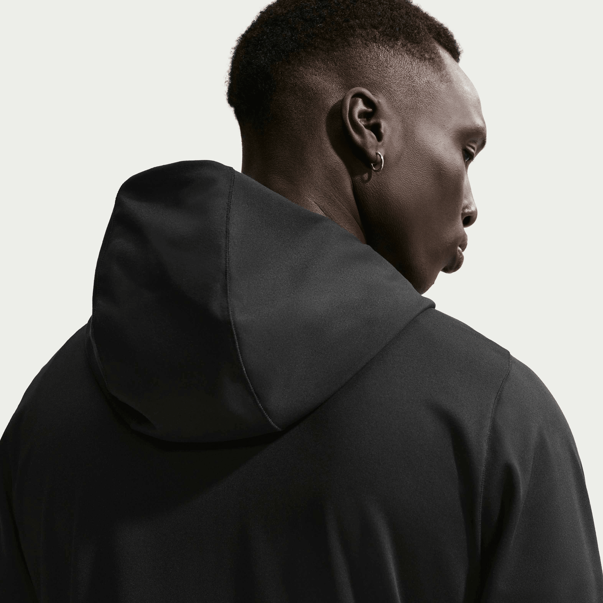 Мъжко худи Nike Primary NanoKnit Dri-FIT Full-Zip II1308-010 отзад