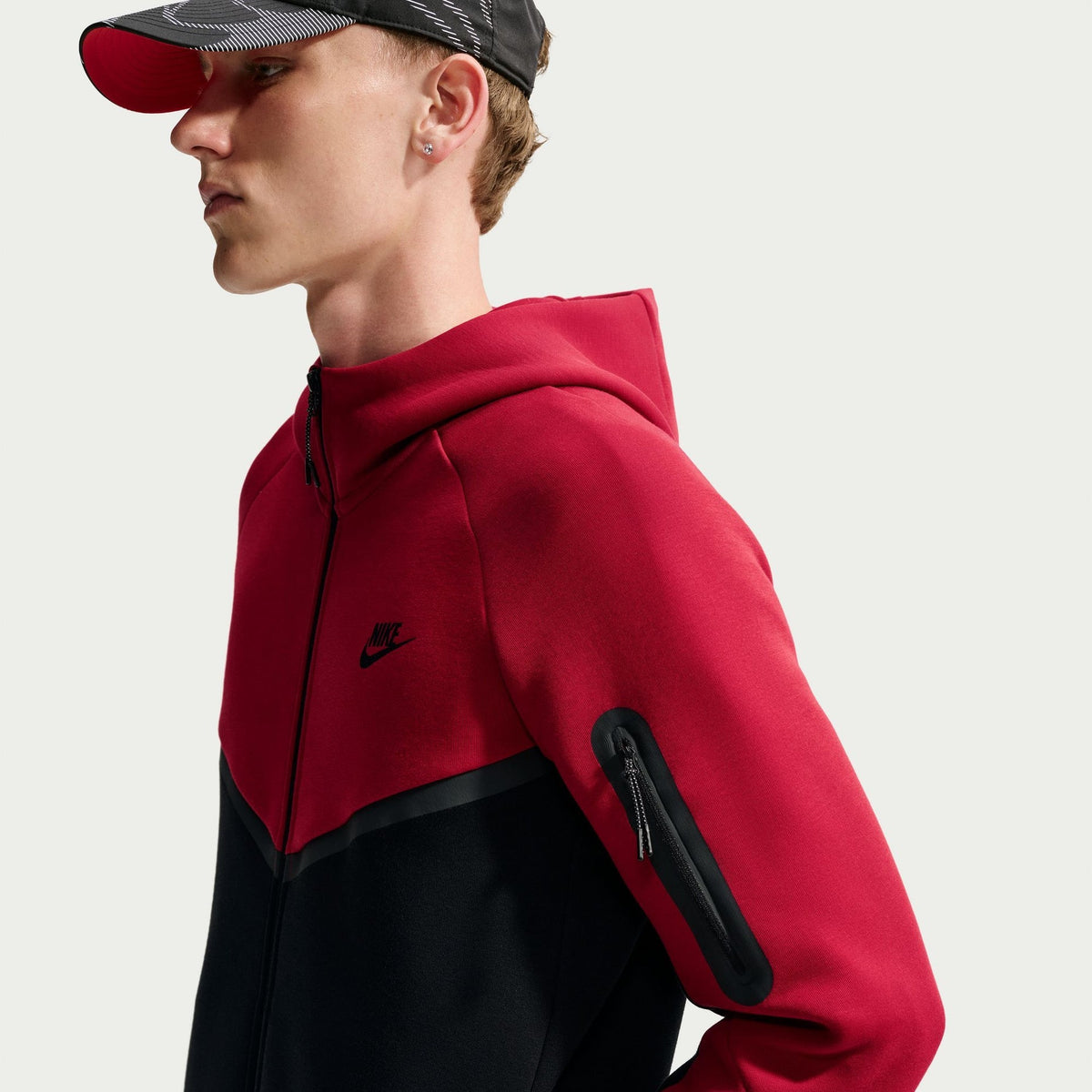 Мъжко худи Nike Tech Fleece Windrunner Full-Zip Hoodie - HV0949-608 отпред