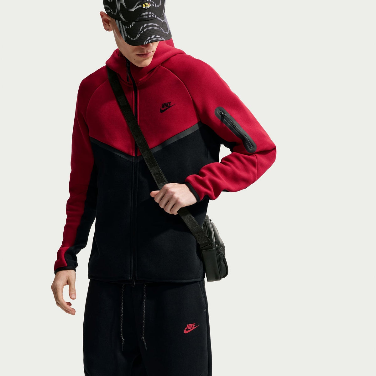 Мъжко худи Nike Tech Fleece Windrunner Full-Zip Hoodie - HV0949-608