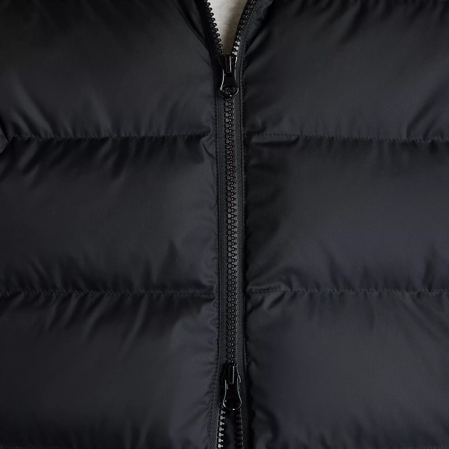 Мъжко яке New Balance Boston Puffer Jacket - MJ62G17OBK детайл цип
