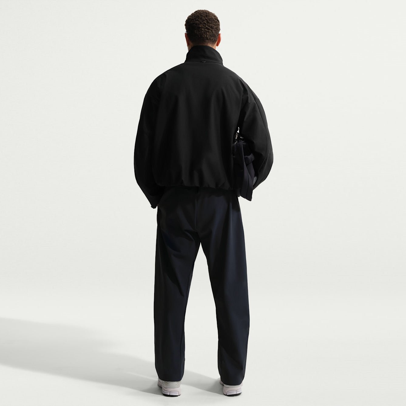 Мъжко яке Nike 24.7 PerfectStretch Therma-FIT OCTA Jacket - IF2115-010 модел отзад