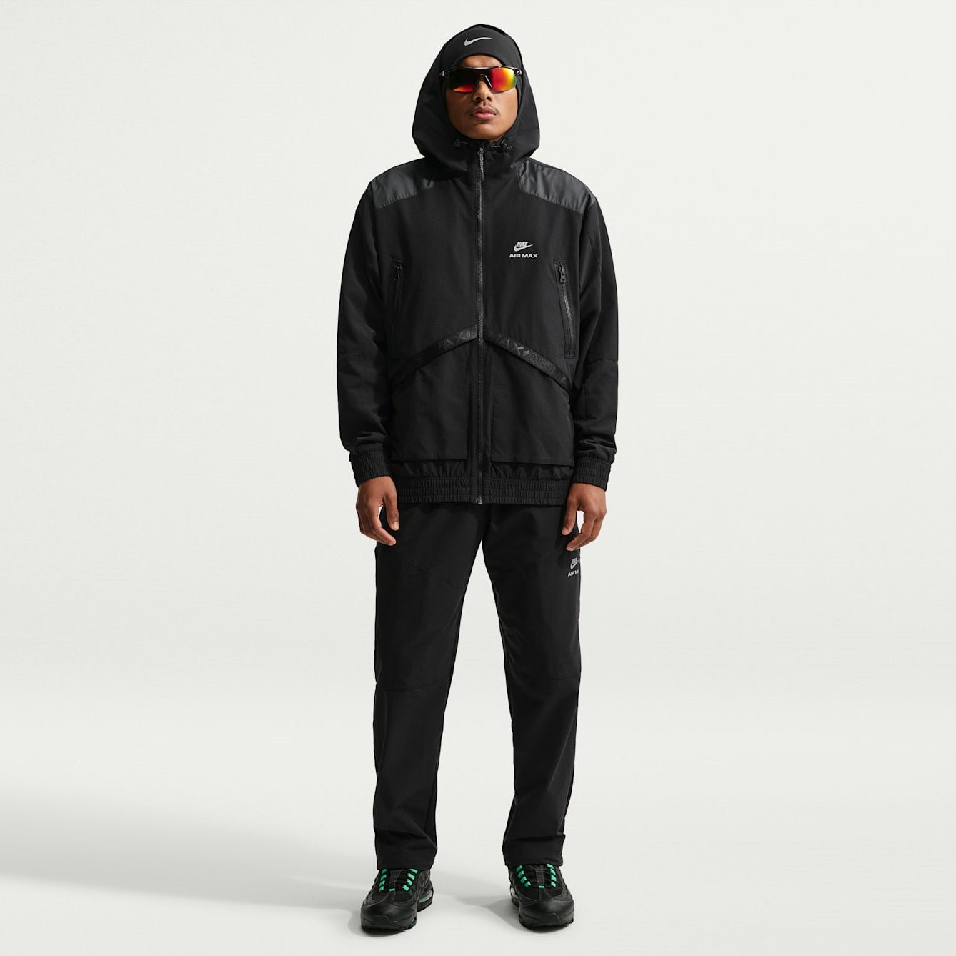 Мъжко яке Nike Sportswear Air Max Woven Jacket IO1058-010 модел отпред
