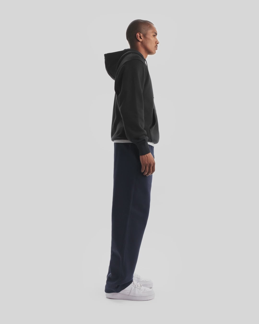 Мъжко худи Nike Club Full-Zip Fleece Hoodie - FN3861-010 модел видео