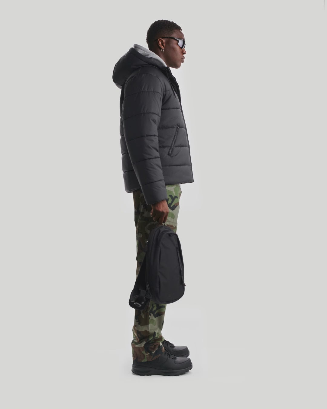 Мъжко яке Nike Sportswear PrimaLoft Therma-FIT Loose Puffer Jacket - IO4895-010 модел видео