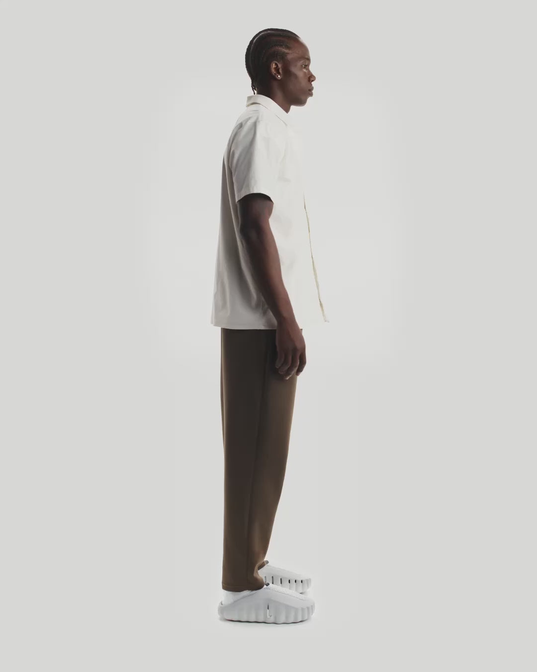 Мъжки панталон Nike 24.7 ImpossiblySoft Dri-FIT Trousers - HQ6970-212 модел видео