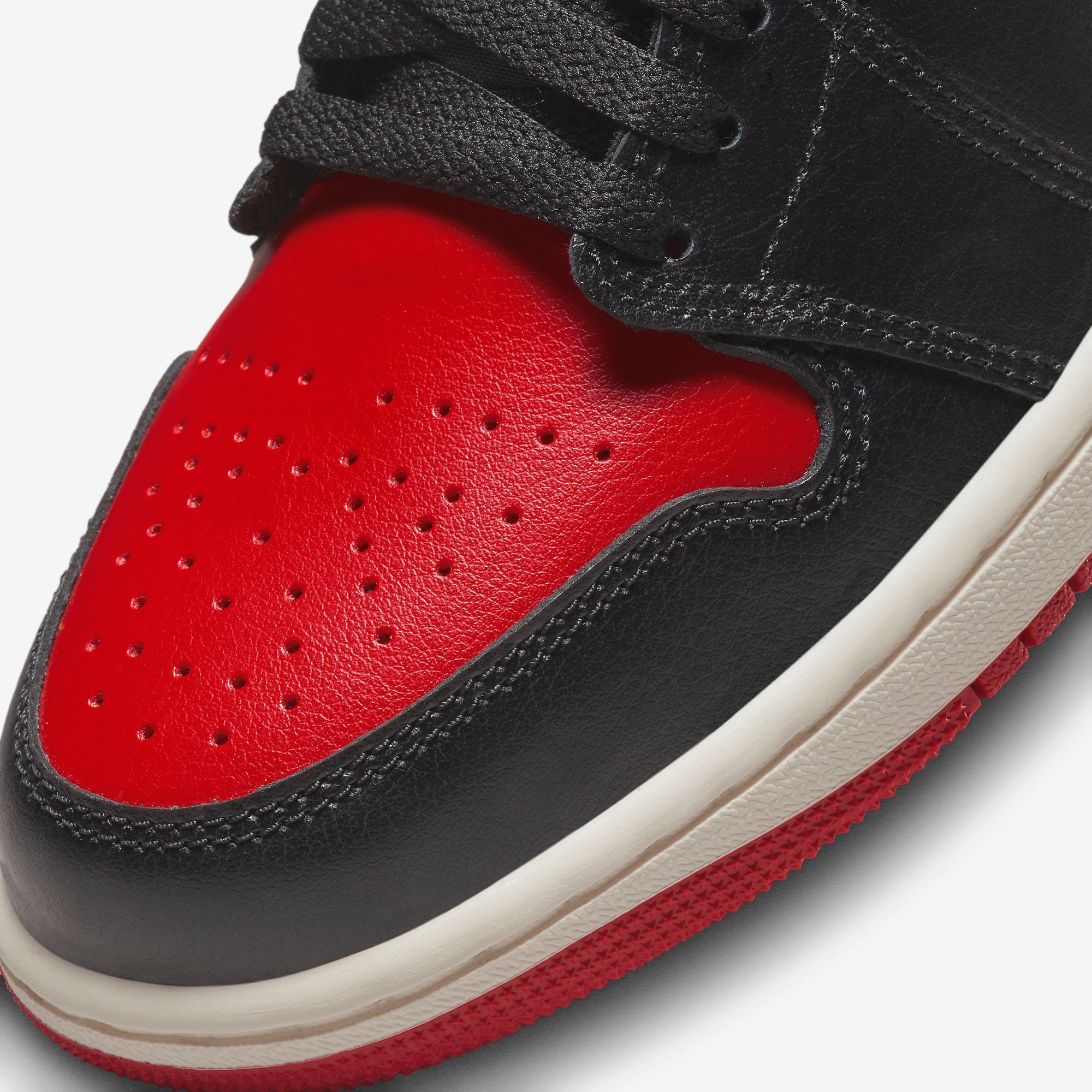 Унисекс кецове Air Jordan 1 Low - DC0774-061 детайл отпред