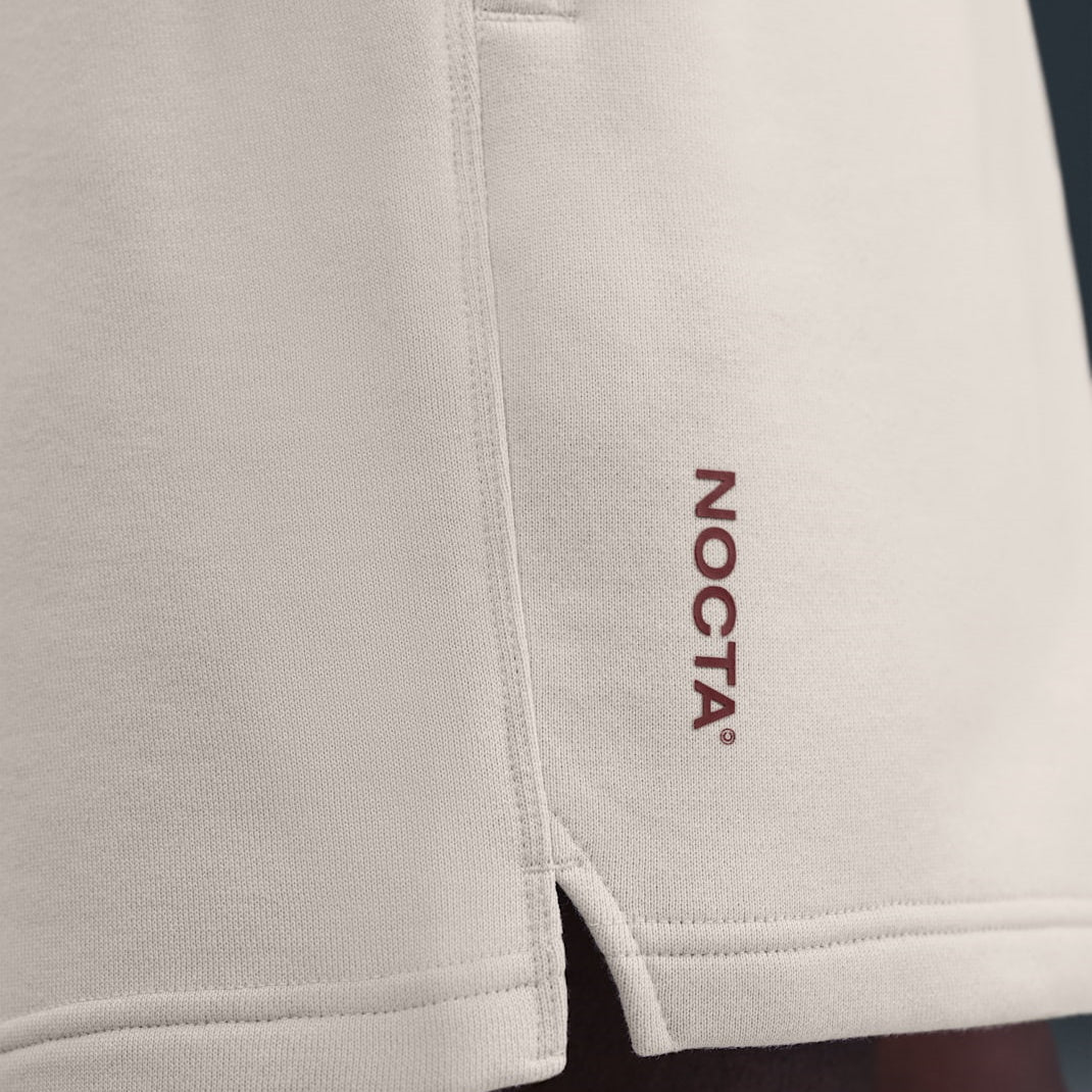 Унисекс къс панталон Nike X Nocta Cardinal Fleece Shorts FQ0408-104 детайл Nocta 