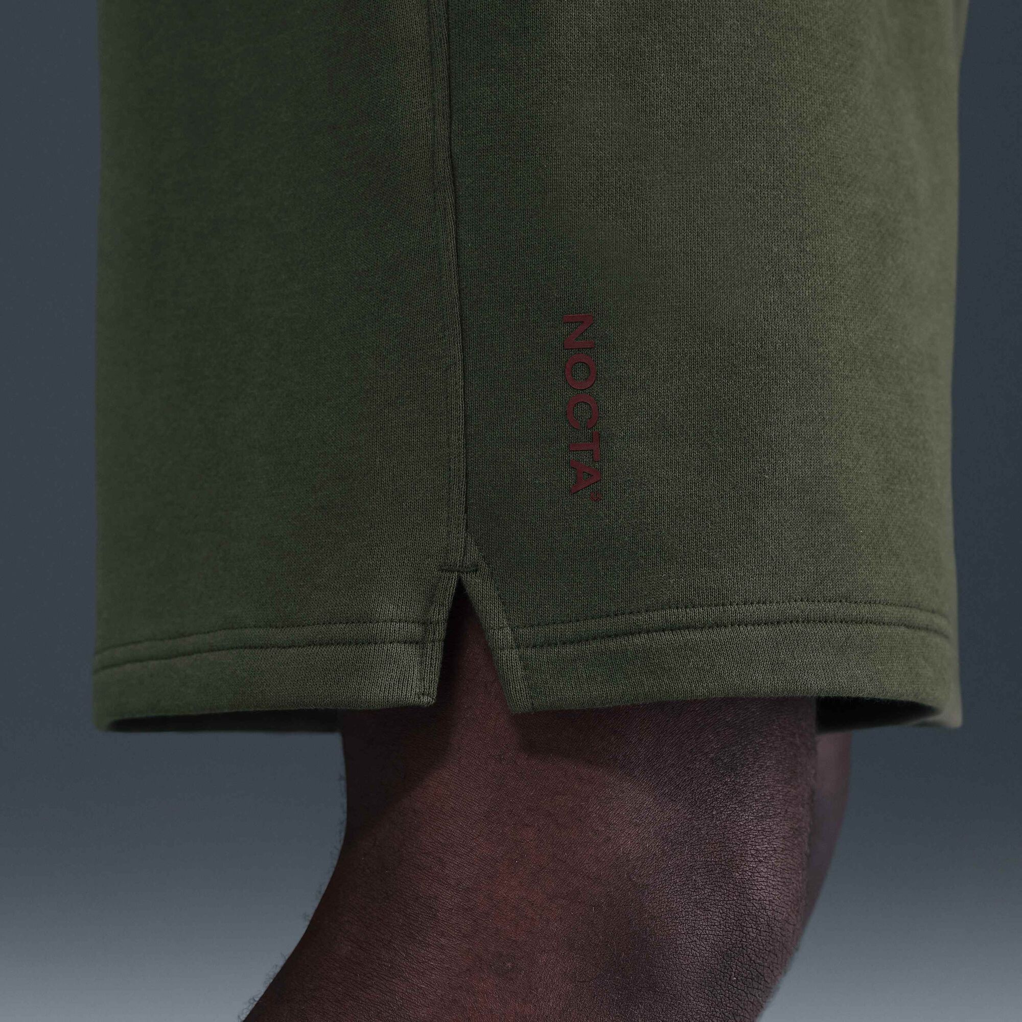 Унисекс къс панталон Nike X Nocta Cardinal Fleece Shorts - FQ0408-325 детайл Nocta