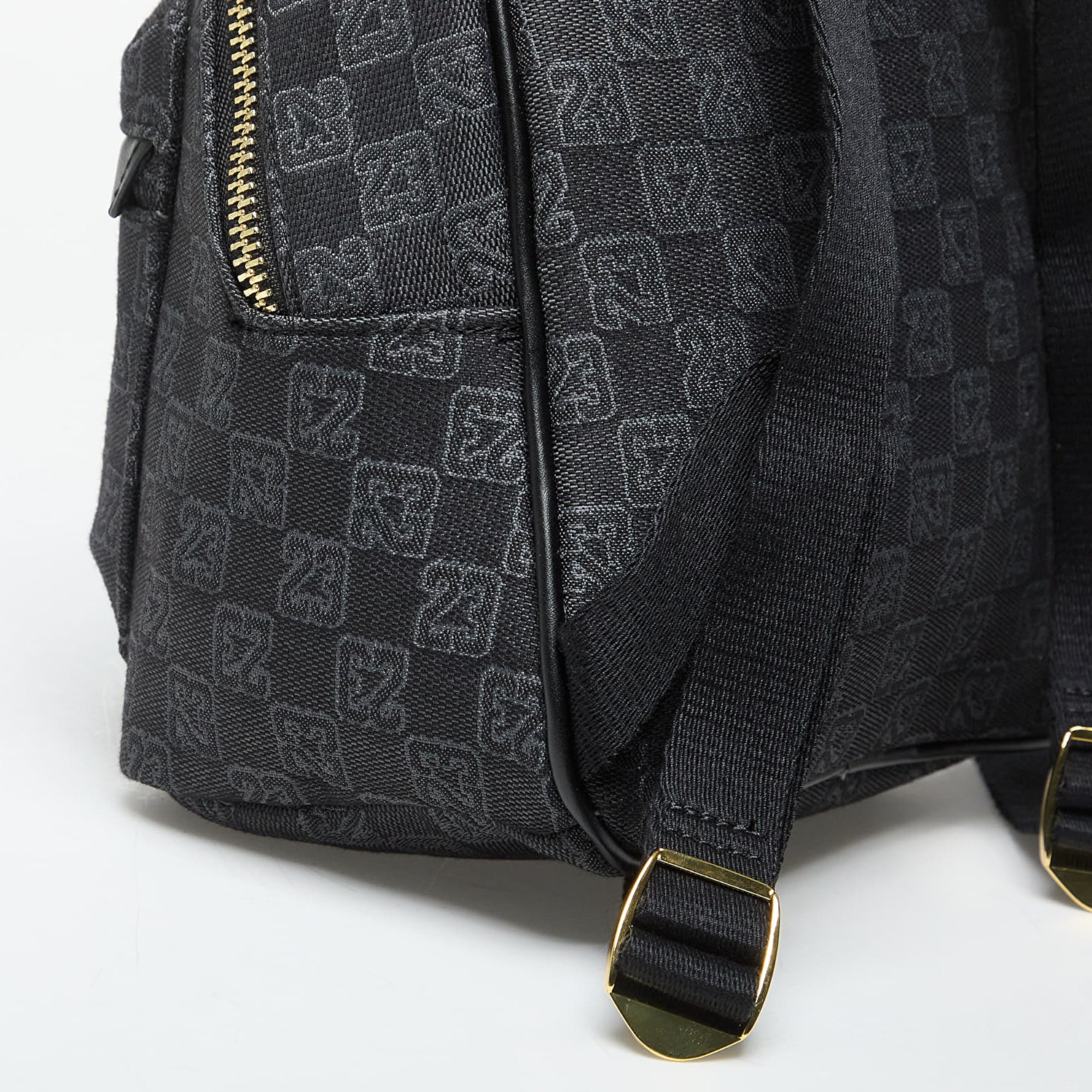Унисекс раница Jordan Monogram Mini Backpack 8L - 7A0761-023 детайл отзад