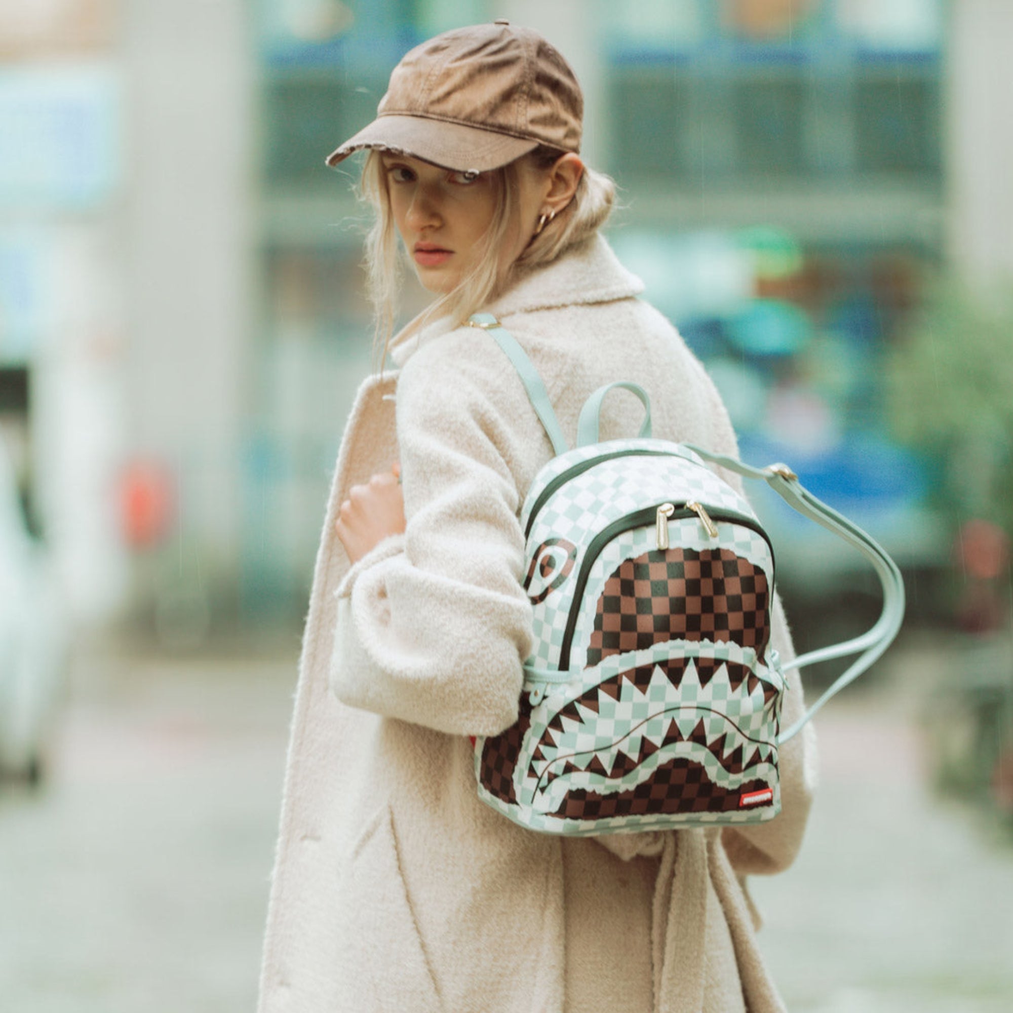 Унисекс раница Sprayground Cream And Brown Tear Check Savage Backpack - Airhouse