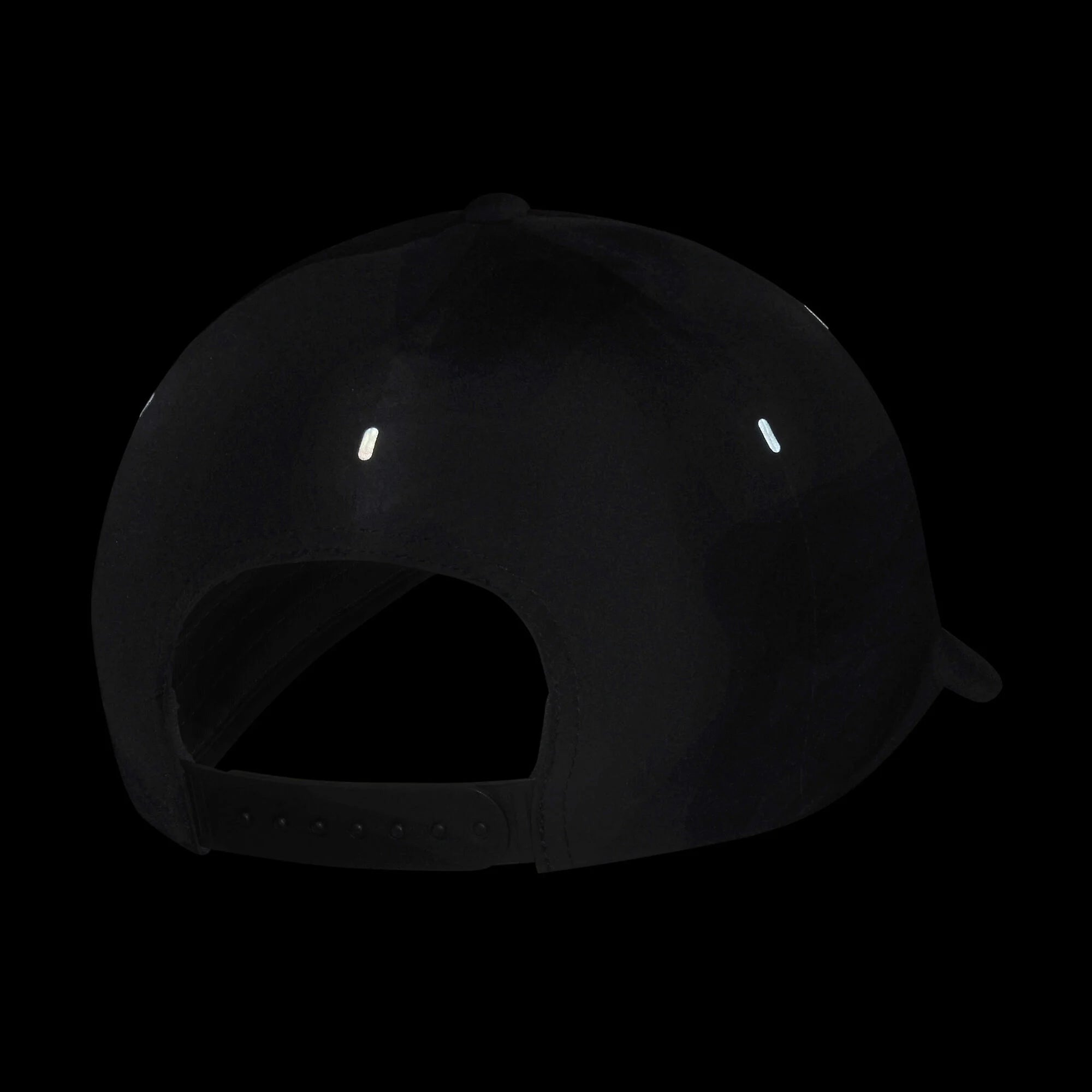 Унисекс шапка Nike Storm-FIT ADV Club Structured AeroBill Cap FJ6205-010 рефлектори отзад